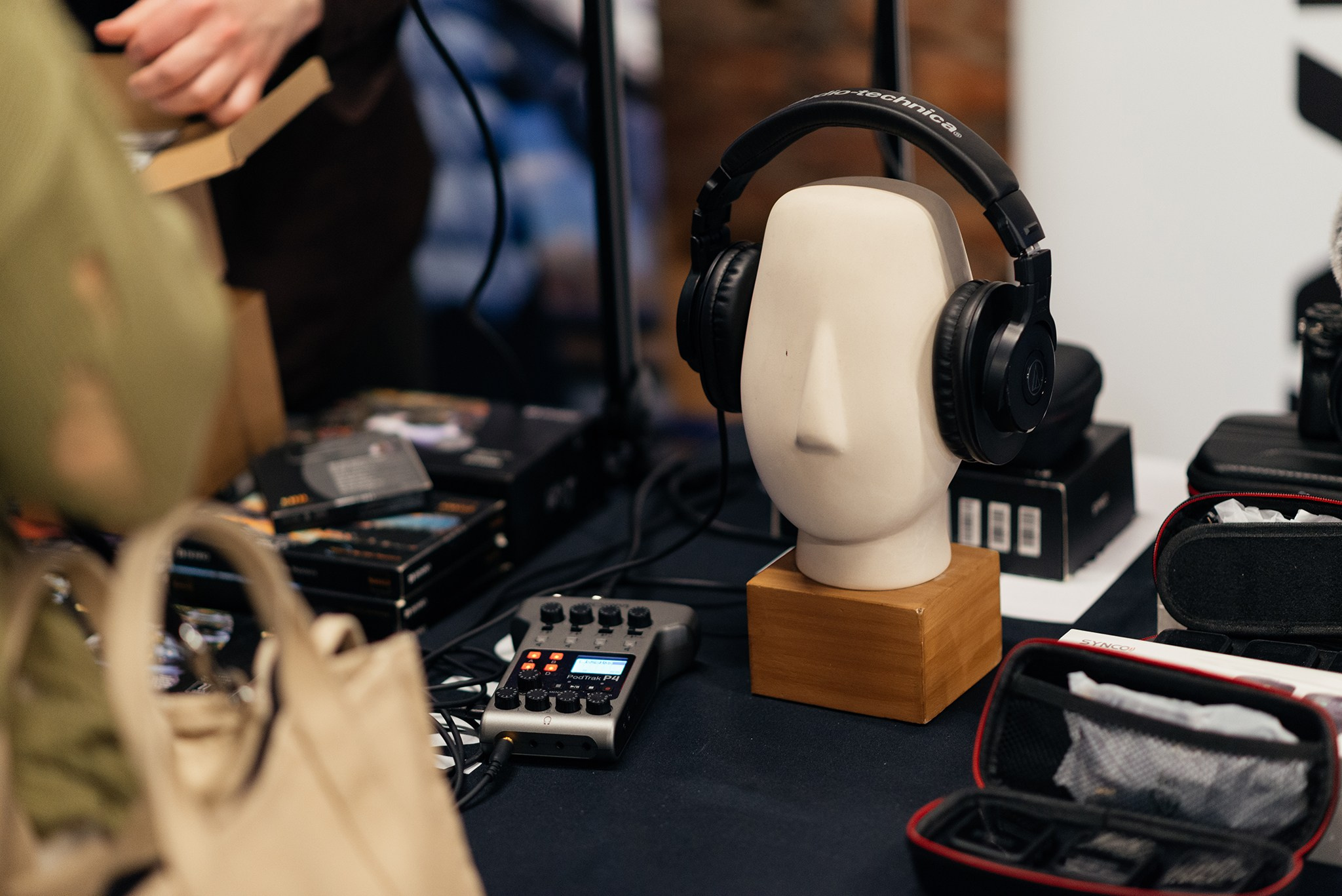 Яркий фотофестиваль. Апрель 25. Репортажный фотограф в Санкт-Петербурге Анастасия Клёпова