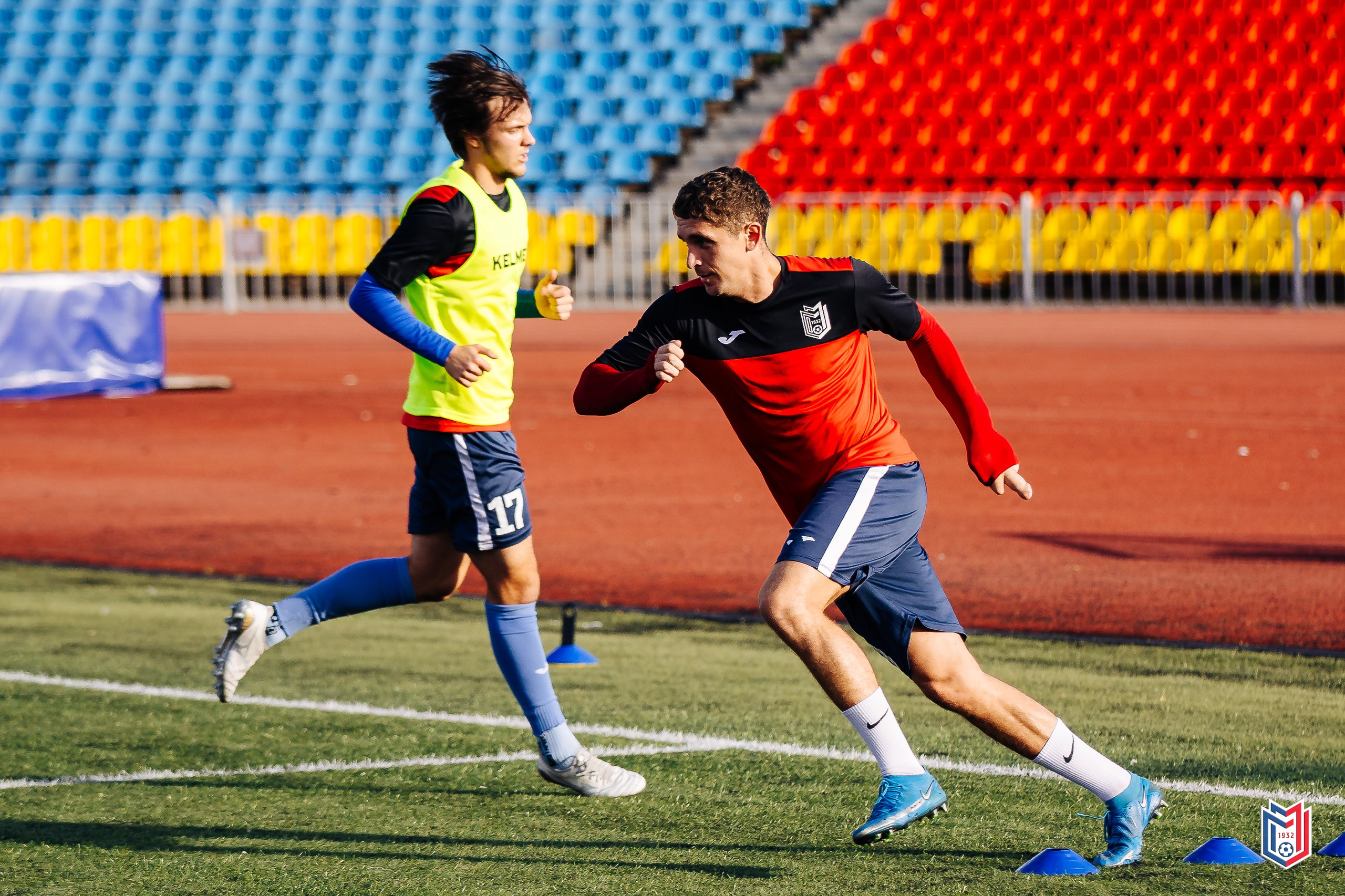 ФК «Металлург-Магнитогорск» — «СибГУФК Иртыш-2» // 21.09.24. Денис Прохоров Фотограф в г. Магнитогорск