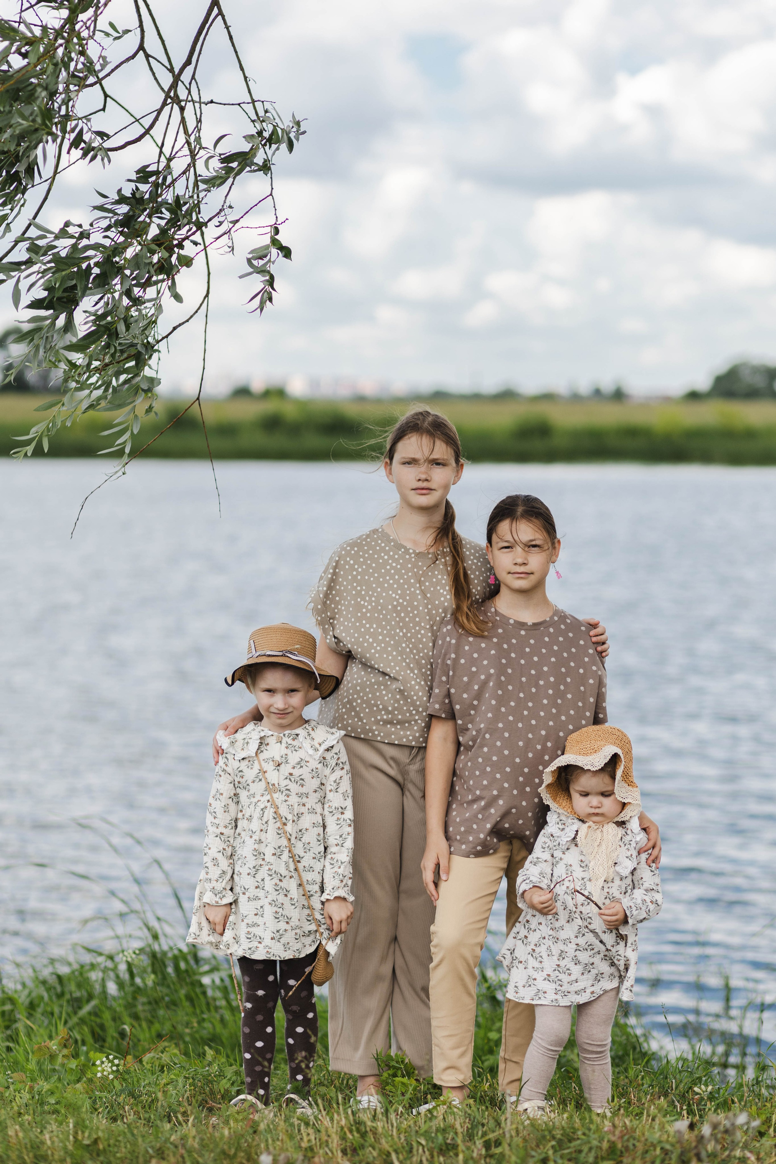 Сестры. Прогулка к Маяку. Семейный и детский фотограф в Рязани Васюгова Мария