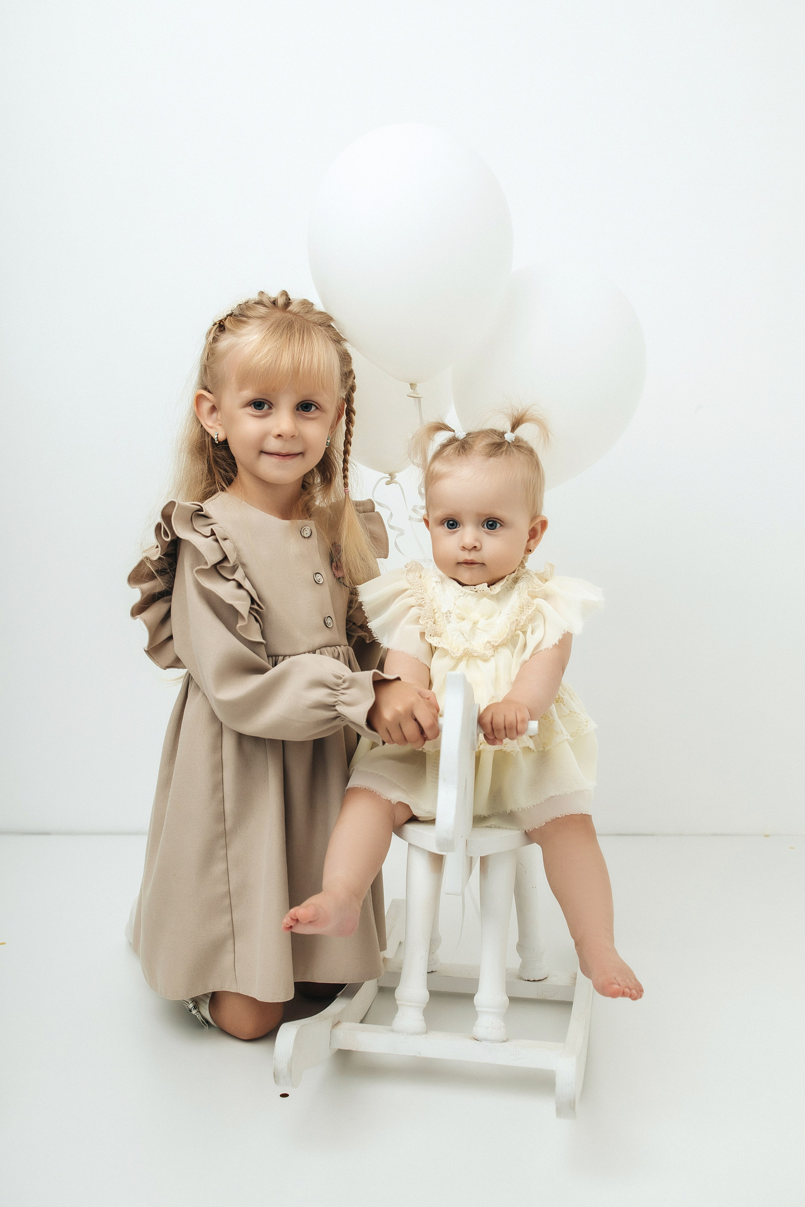 Годики в моей студии. Главная