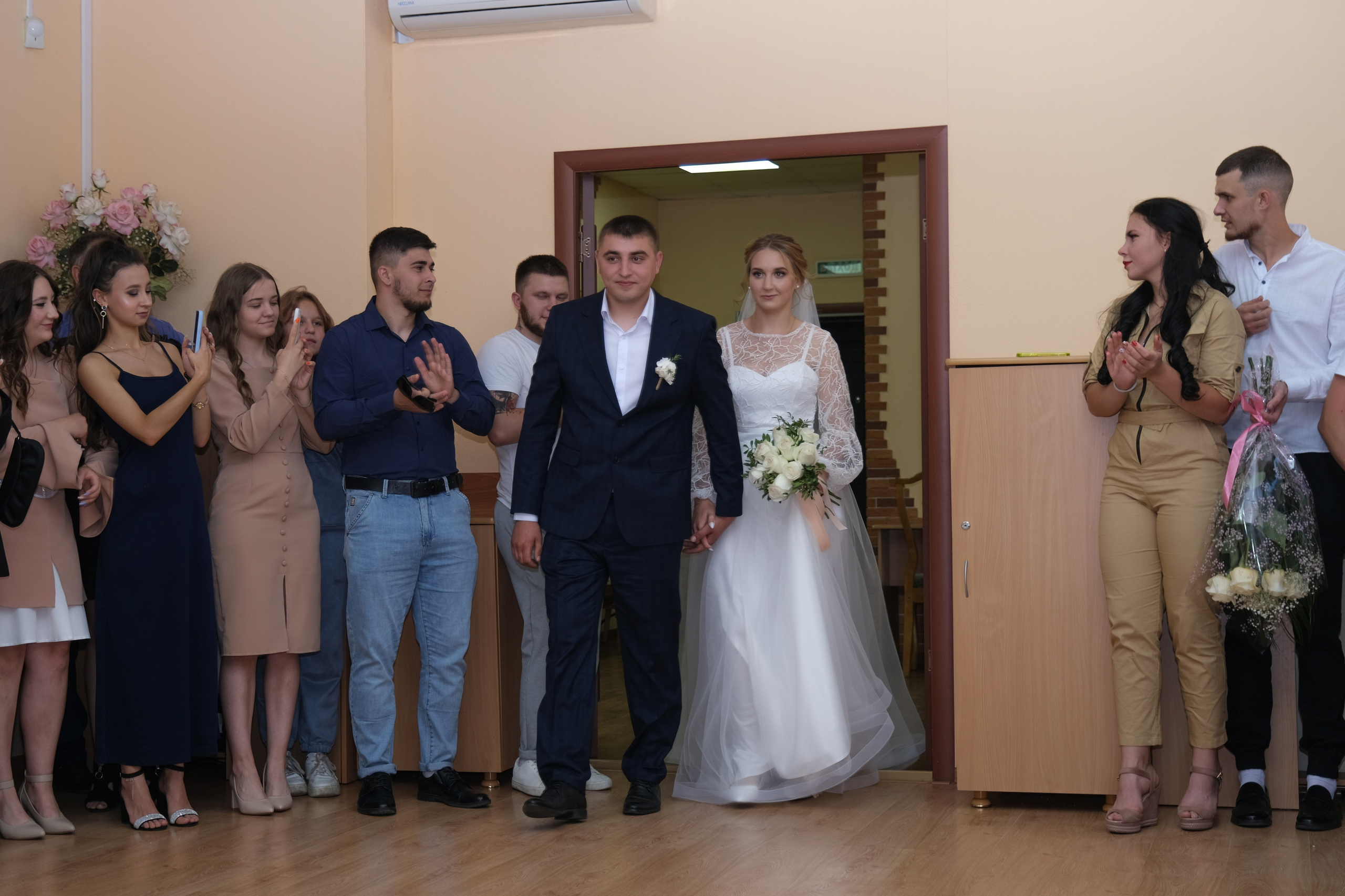 Свадебная фотосессия Владимира и Дарьи. Свадебный фотограф в Челябинске Сырчикова Наталья