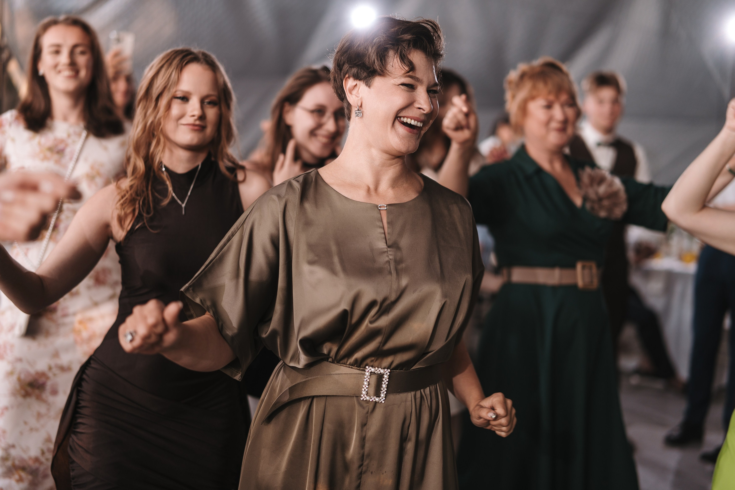 ВЕДУЩИЙ АЗАТ ГАЙСИН, ВИДЕОГРАФ ИЛЬНАР АХМАДУЛЛИН, ШАТЕР М5 ХОТИМ ЕДИМ