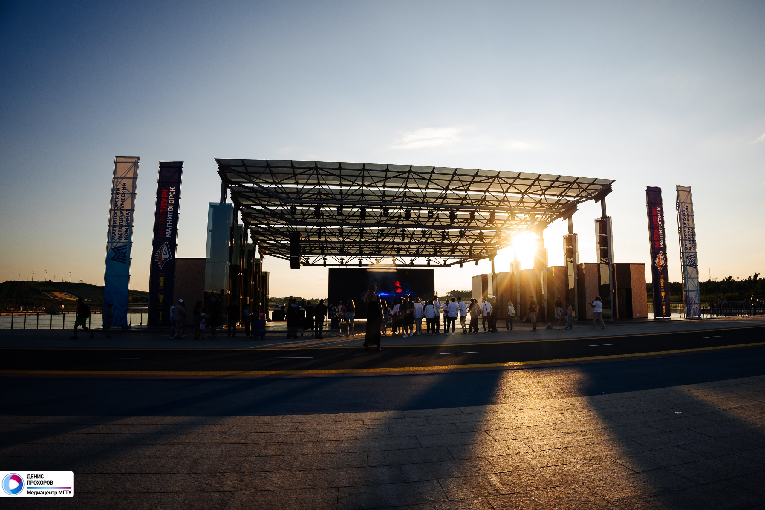 Выпускной МГТУ им. Г. И. Носова — 2024 // 17.07.2024. Денис Прохоров Фотограф в г. Магнитогорск