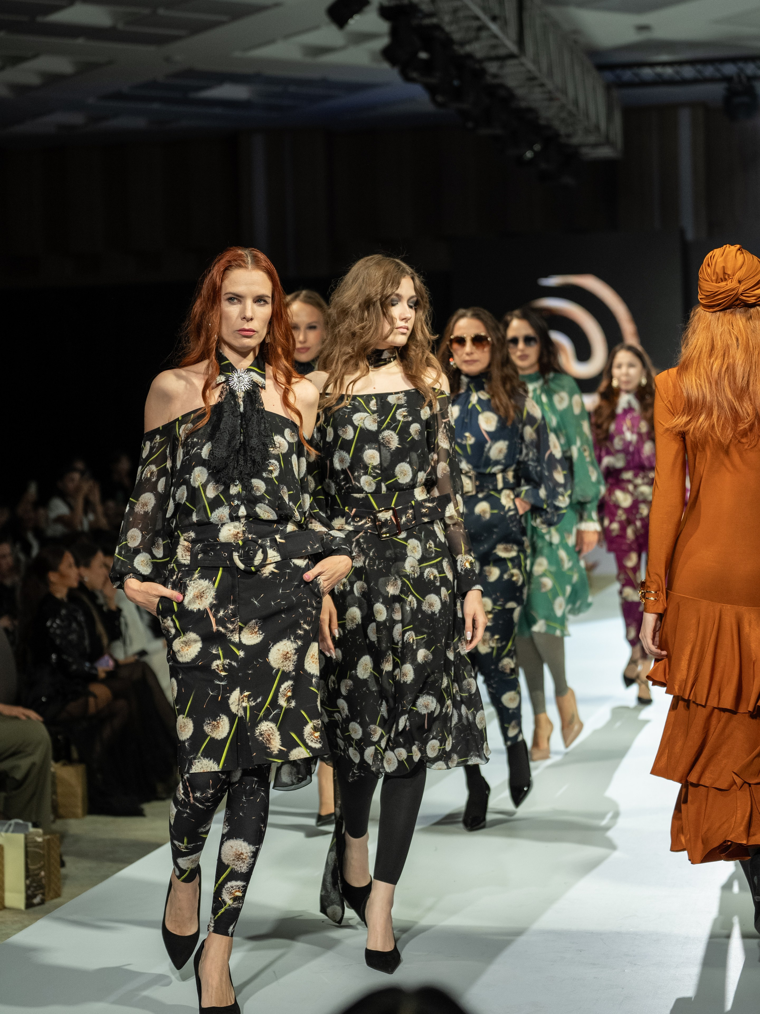 EURASIAN FASHION WEEK Sun Sergio. Сайт Алматинского НЮ АРТ, будуар и фэшн фотографа Дениса Карпенко