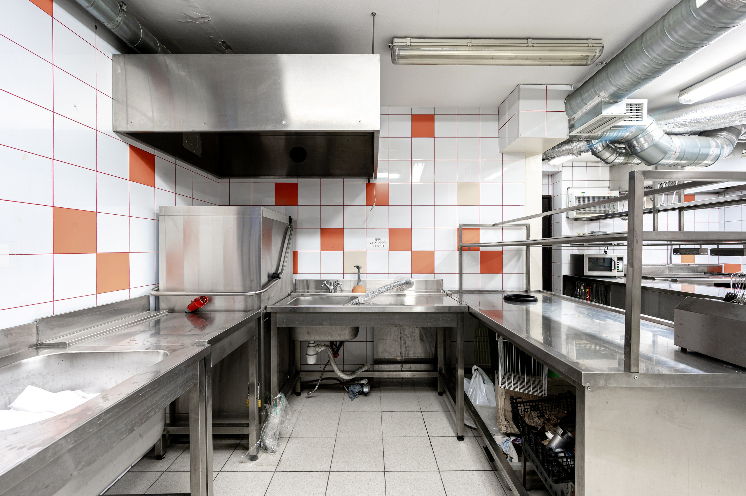 Ресторан на продажу. Интерьерный фотограф. Фото- видеосъемка недвижимости Санкт-Петербург