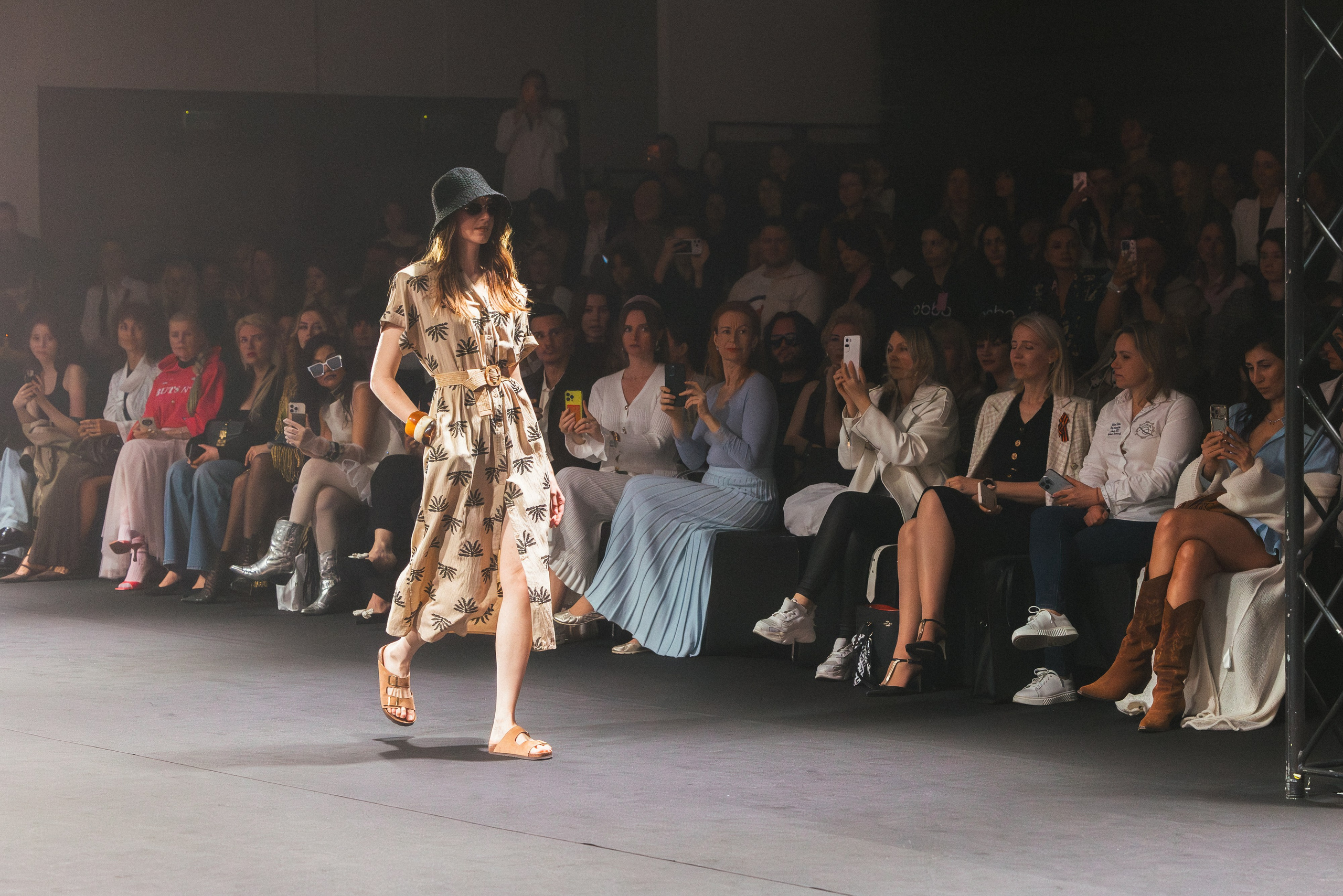 Catwalk. ProVizArt