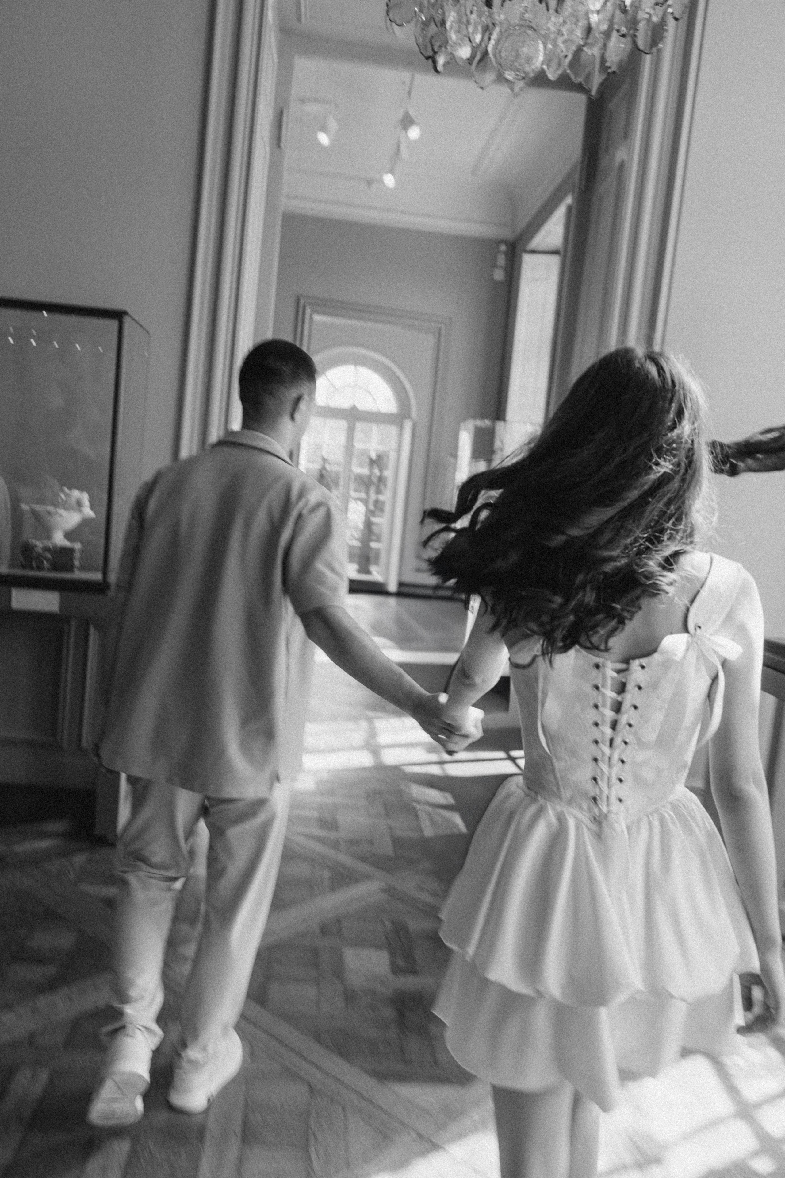 Love is a masterpiece. Photographer in Paris