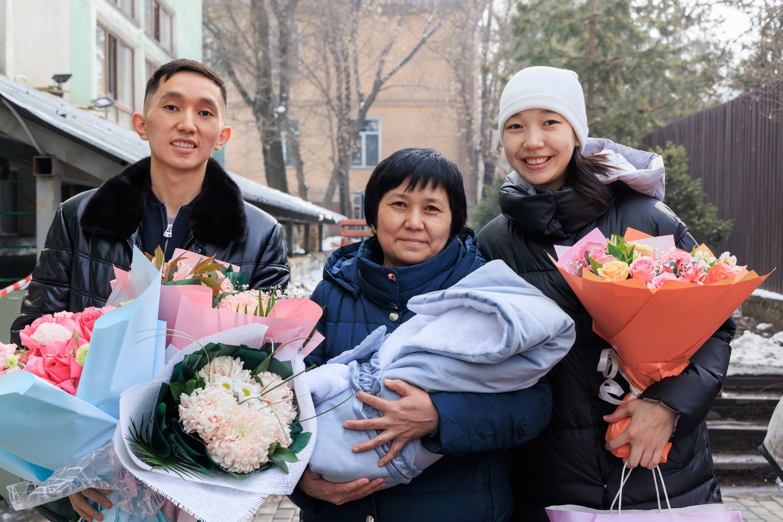 Семейный и индивидуальный фотограф в Алматы — Индивидуальные и репортажные съёмки от Алекса. Профессиональный фотограф в Алматы