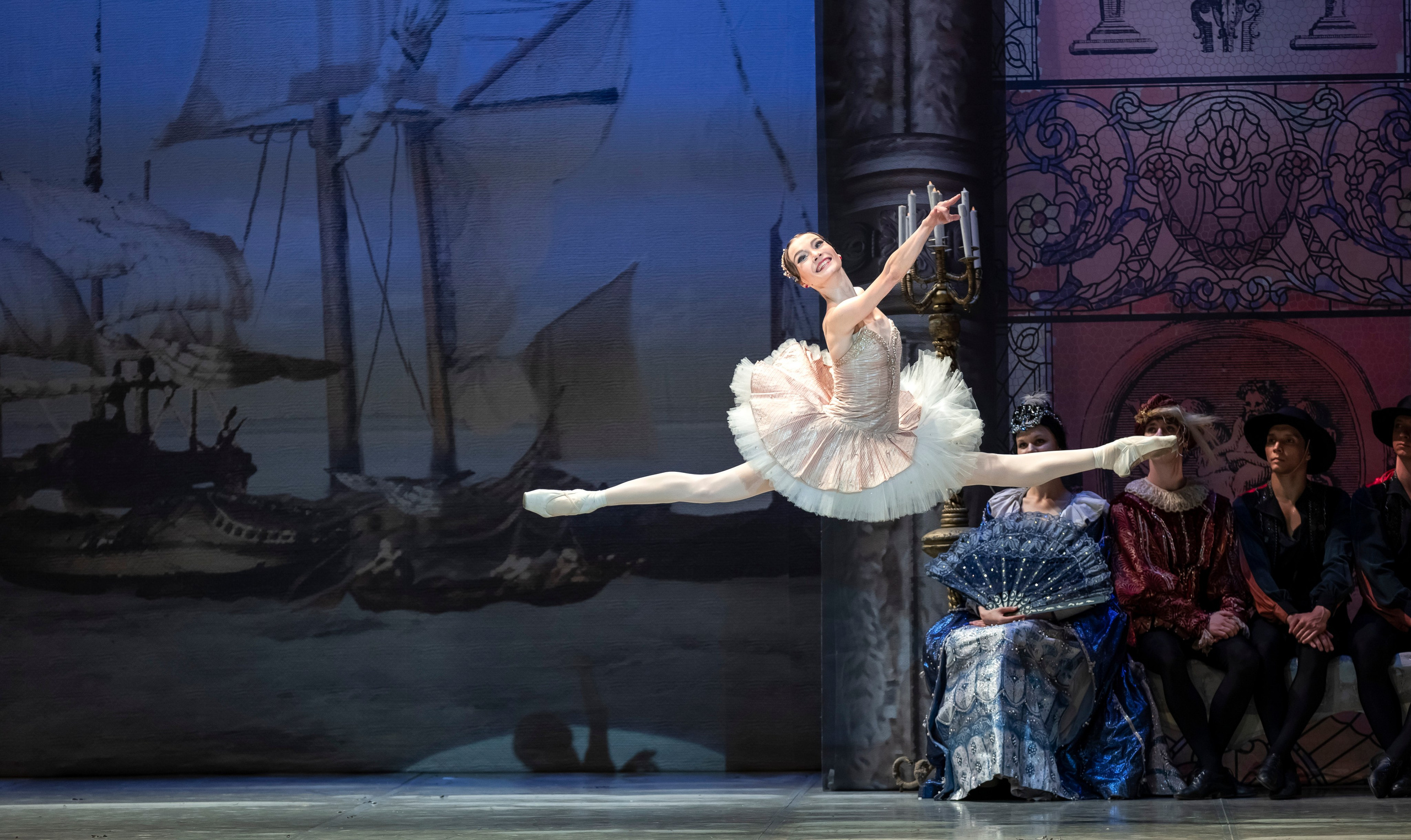 Дон Кихот. Балет Наталии Касаткиной и Владимира Василёва. Балетный фотограф Москва Майоров Николай