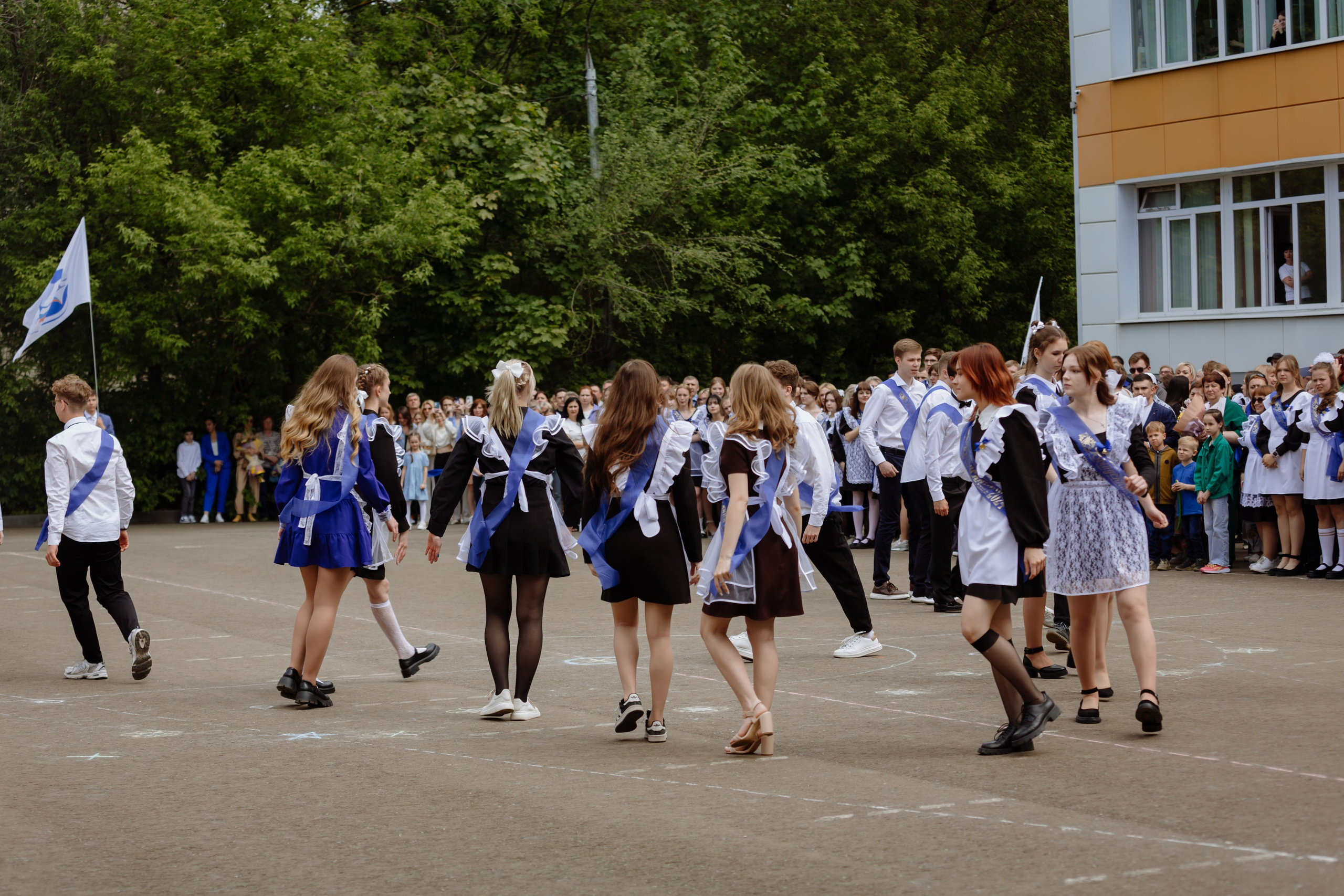 Последний звонок 2024 (3 часа фотосъемки). Профессиональный фотограф Надежда Антонова