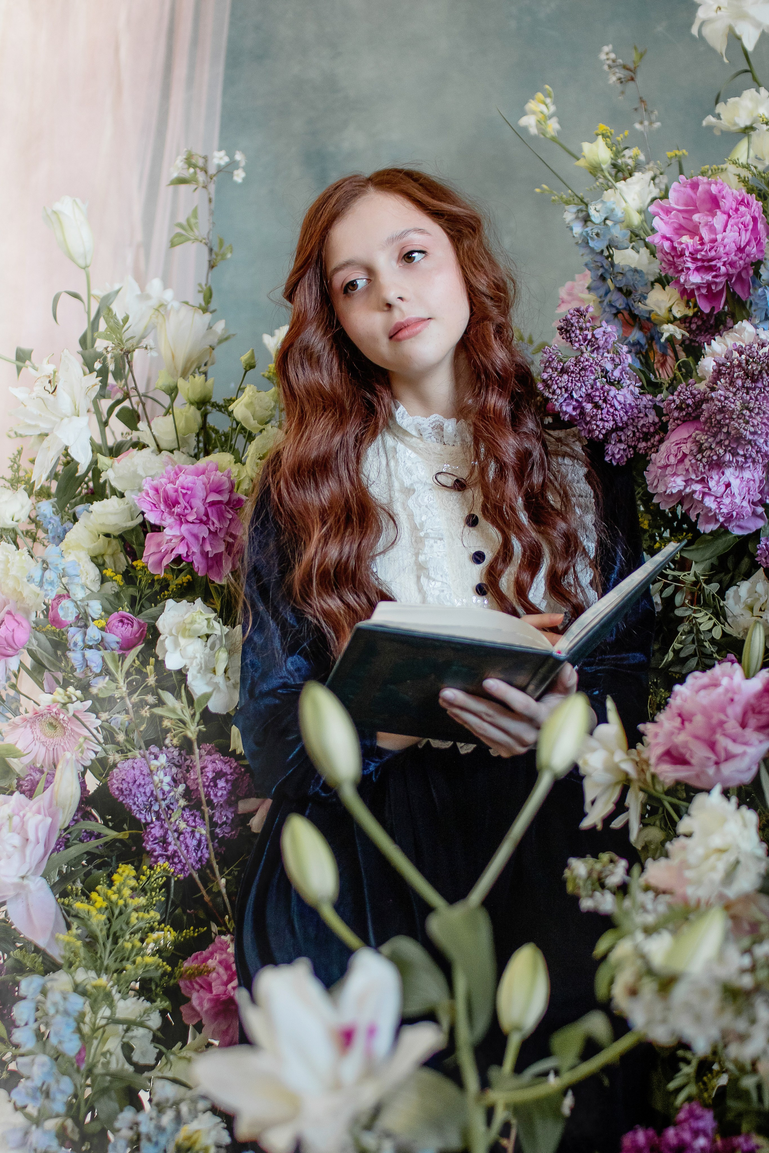 Девушка в цветах