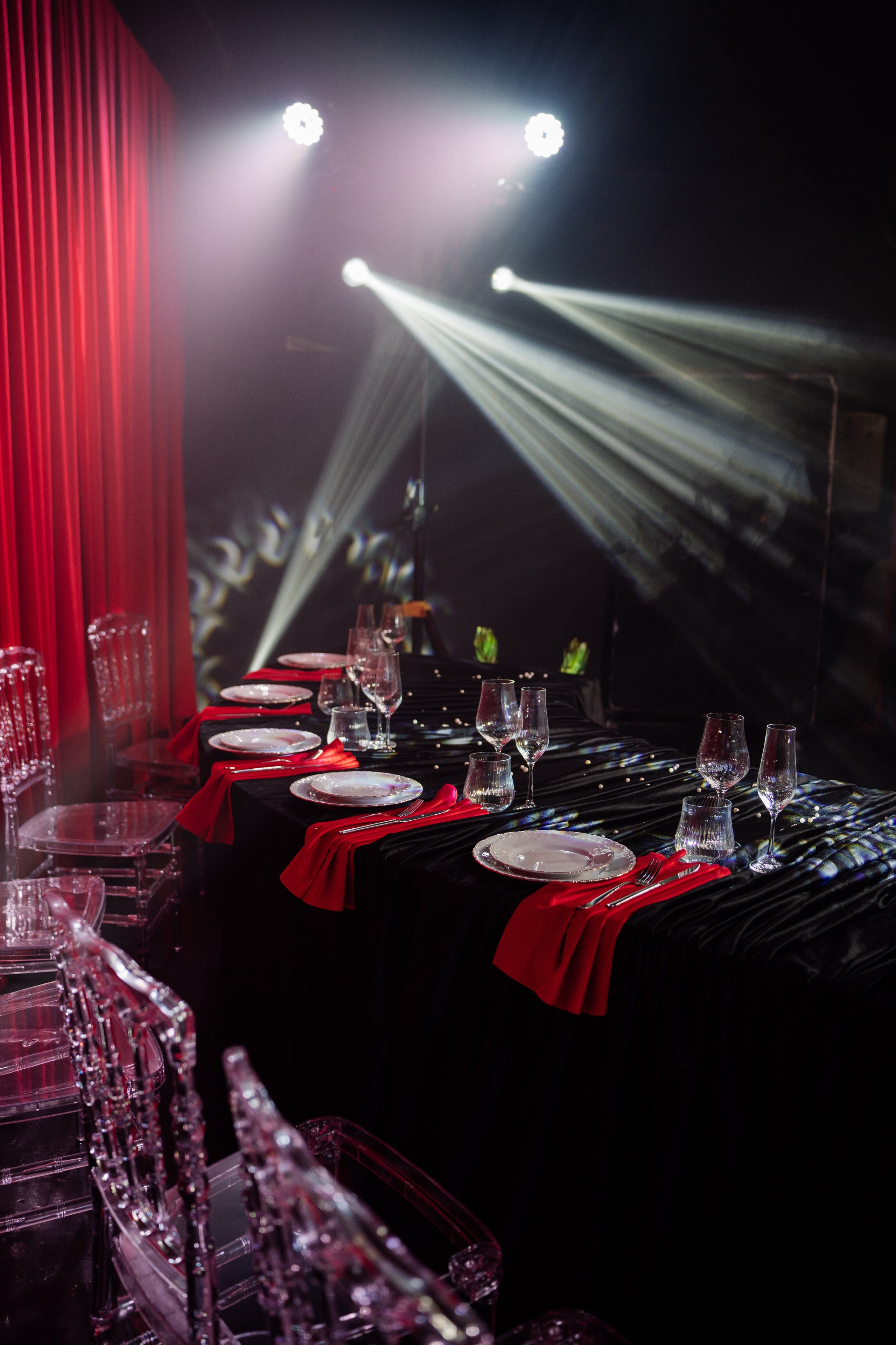 RED. Свадебный фотограф Тольятти Москва Адамова Виктория