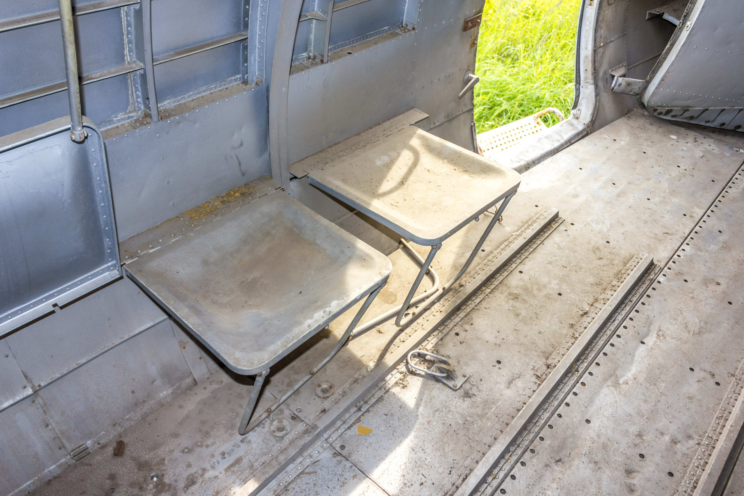 Ил-12 (Монино). Фотоальбом показывающий увлекательный мир авиации и мир медведей Андрея Иванова