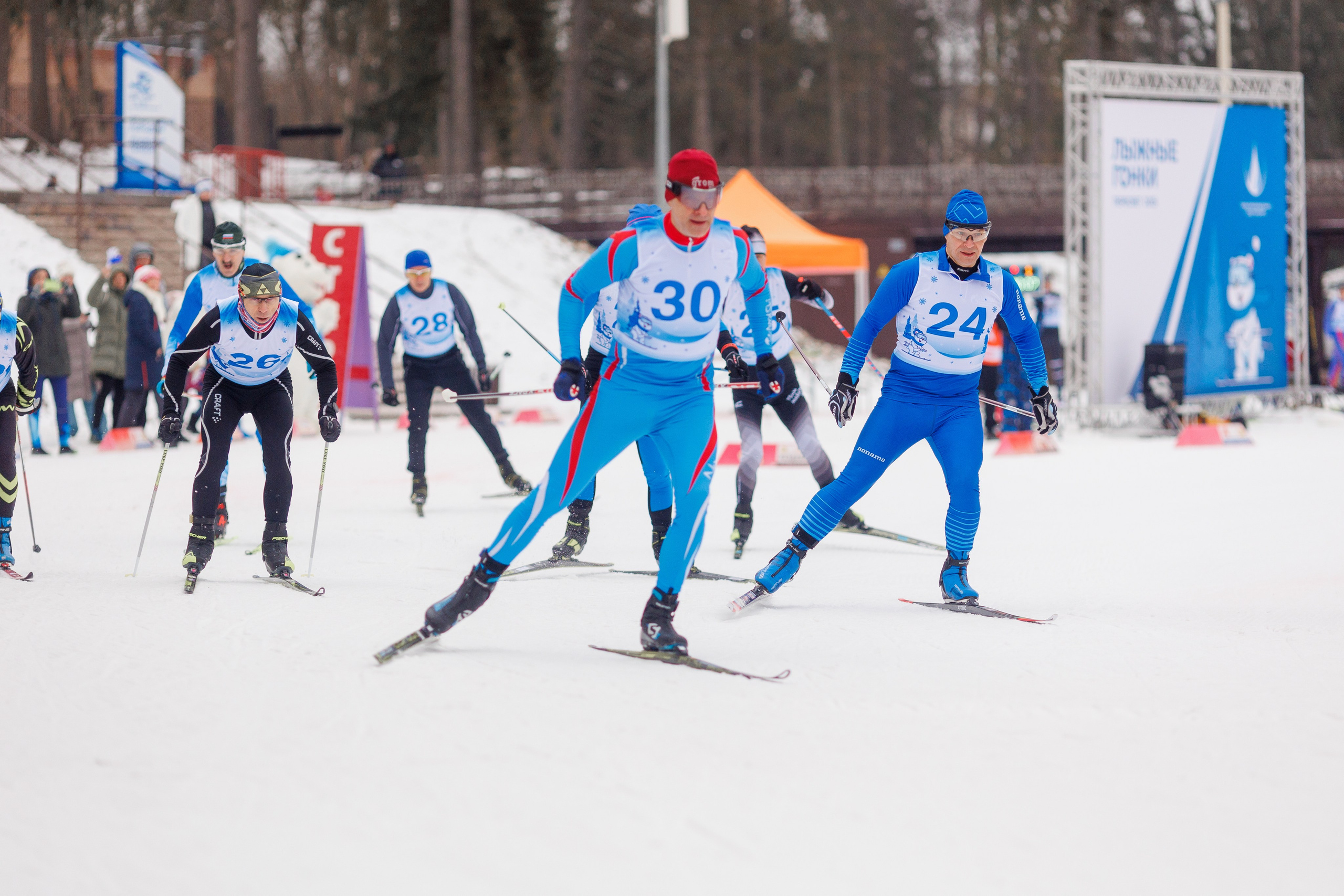 Фотосъемка лыжной гонки. Репортажный фотограф Борис Геер