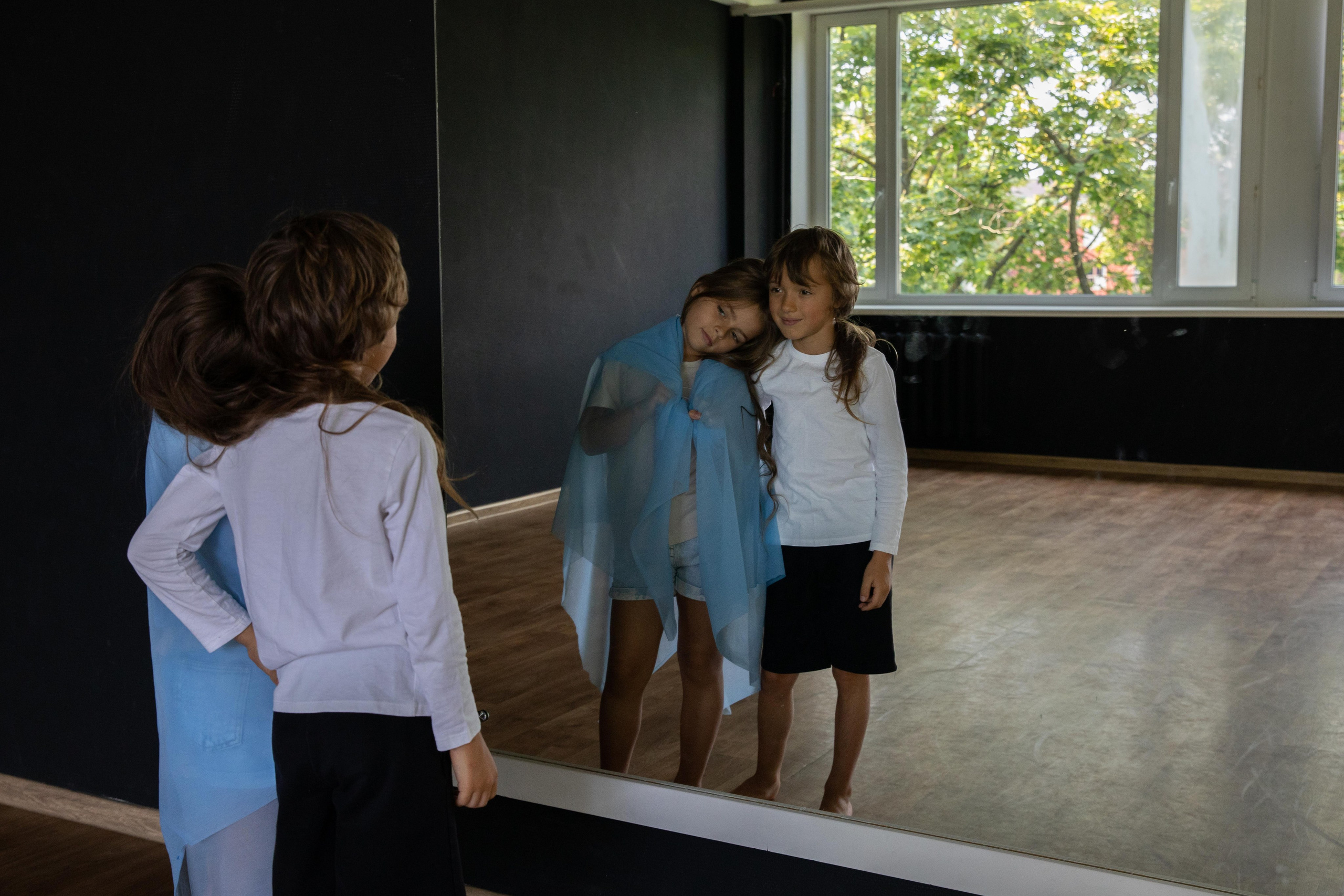 Easter children’s photo session. Professional Photographer in Portugal. Oksana Lomnova