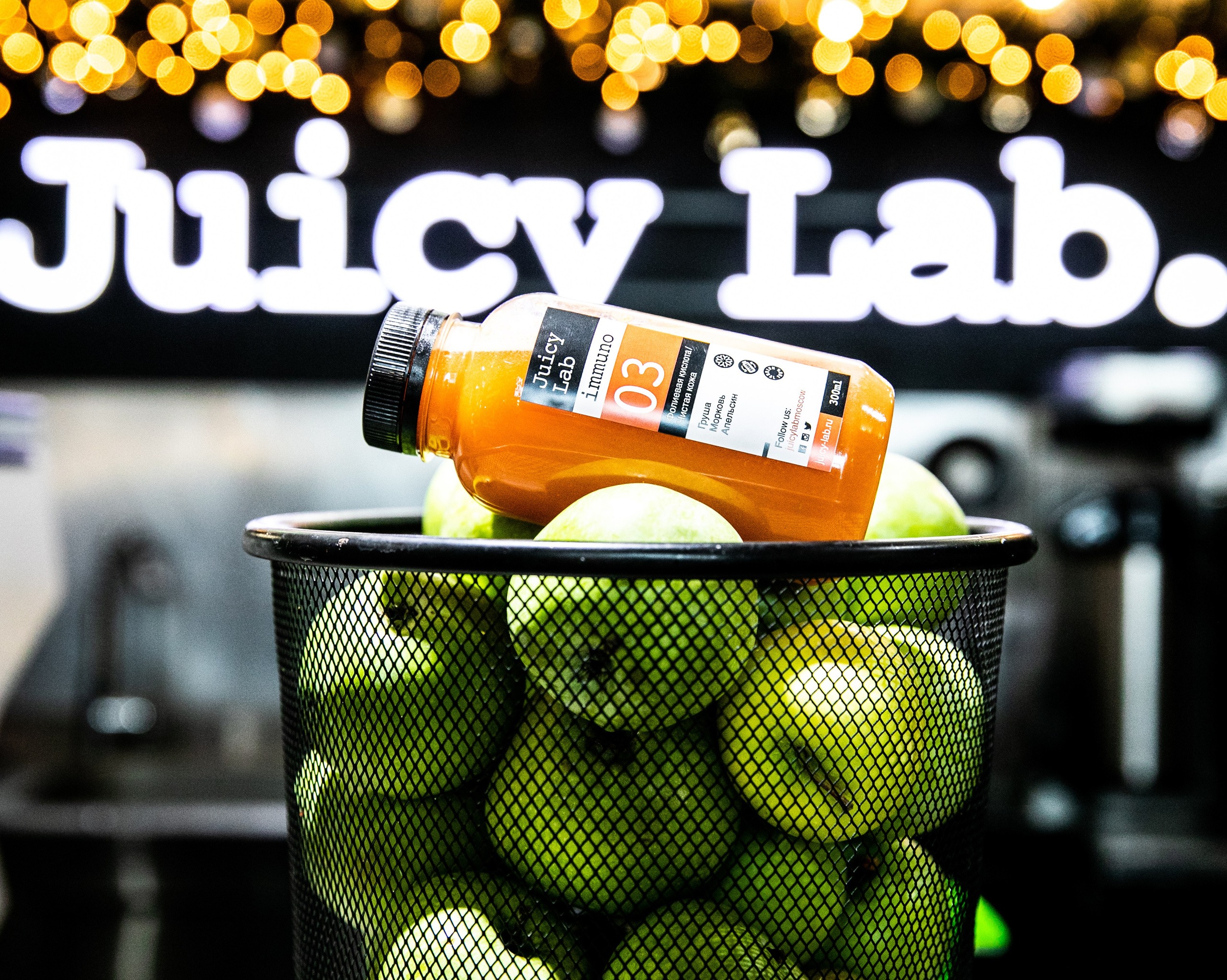 Style photo shoot for natural drinks brand. Photographer