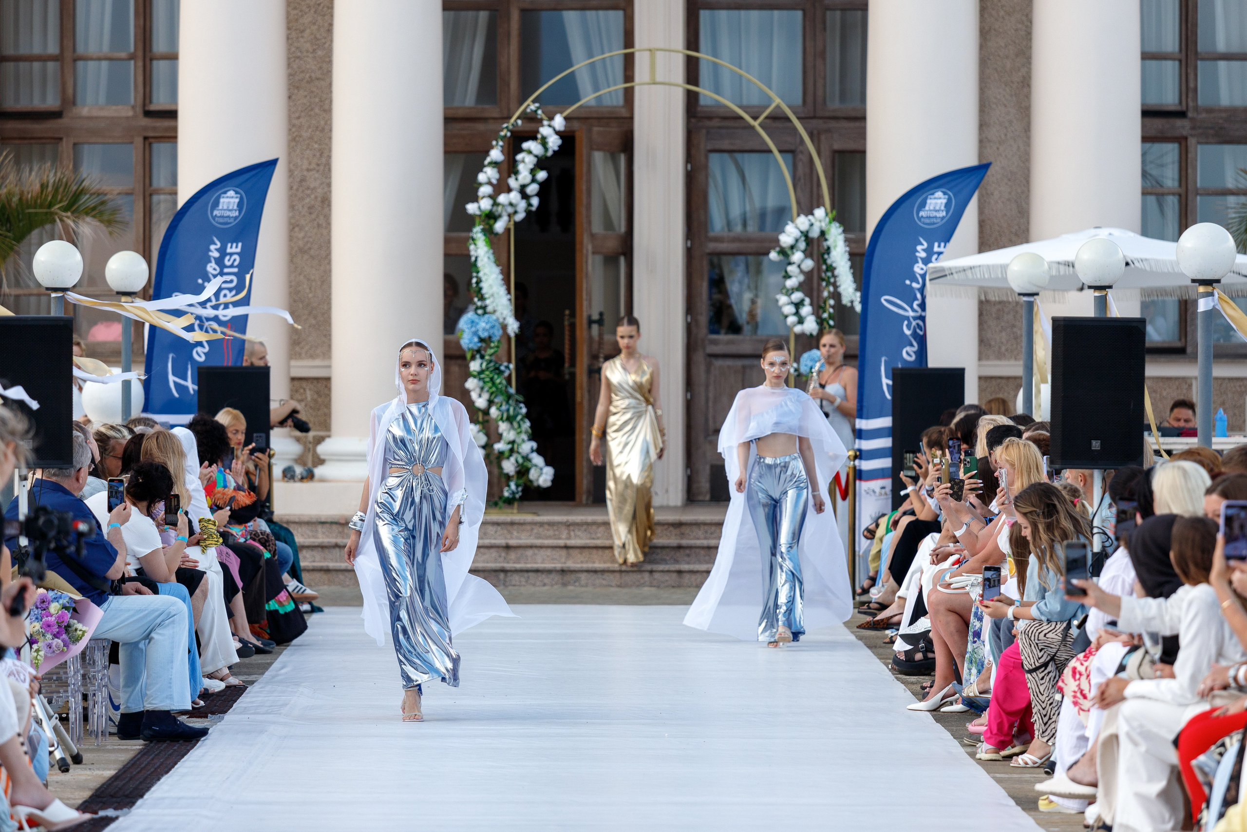 29 Fashion Cruise. Интерьерный и фуд фотограф в Иркутске Дмитрий Арно