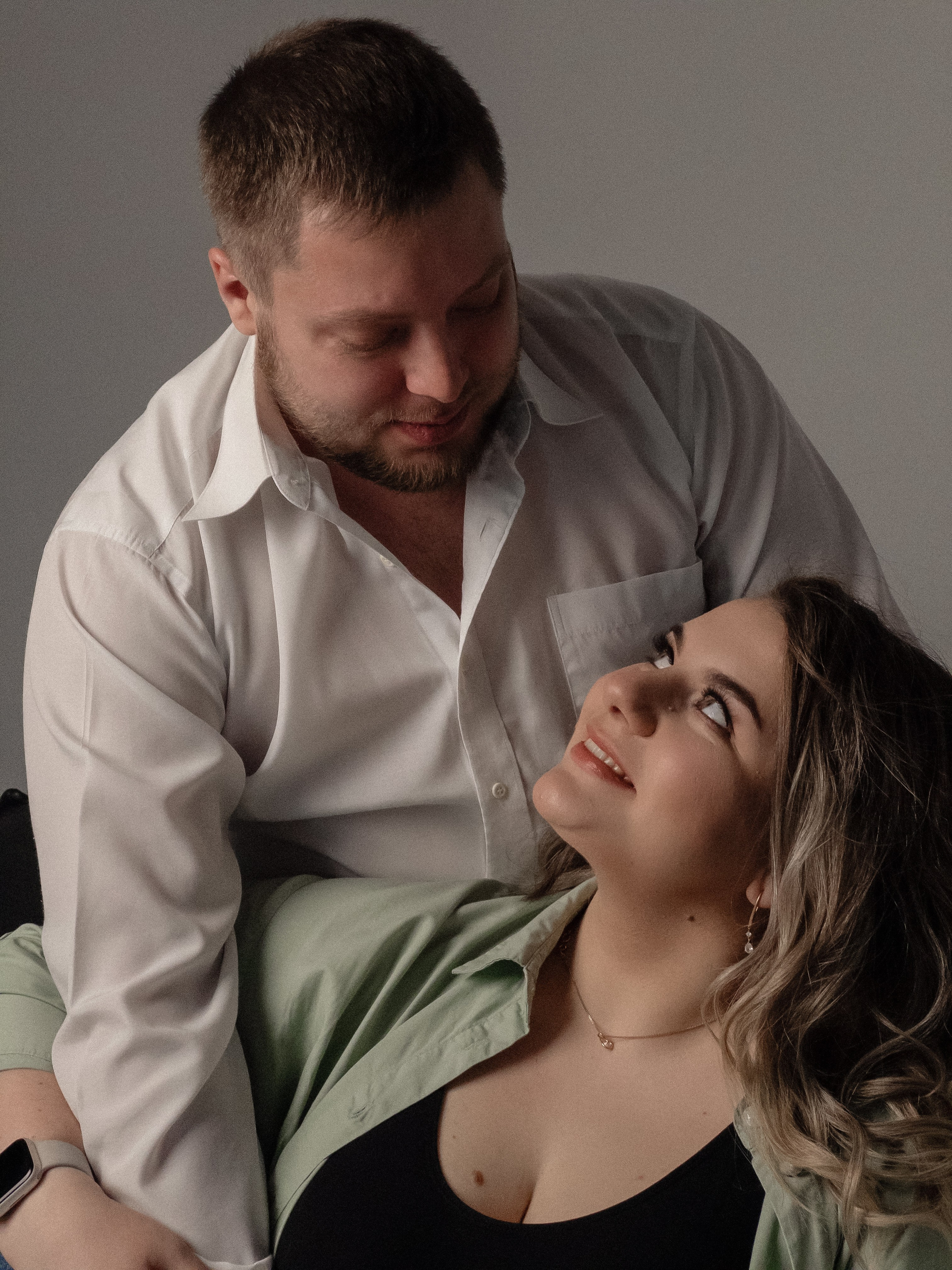 Ира + Гена | Расцветающая жизнь: путешествие к материнству. Фотограф Барнаул Софья Бояринова