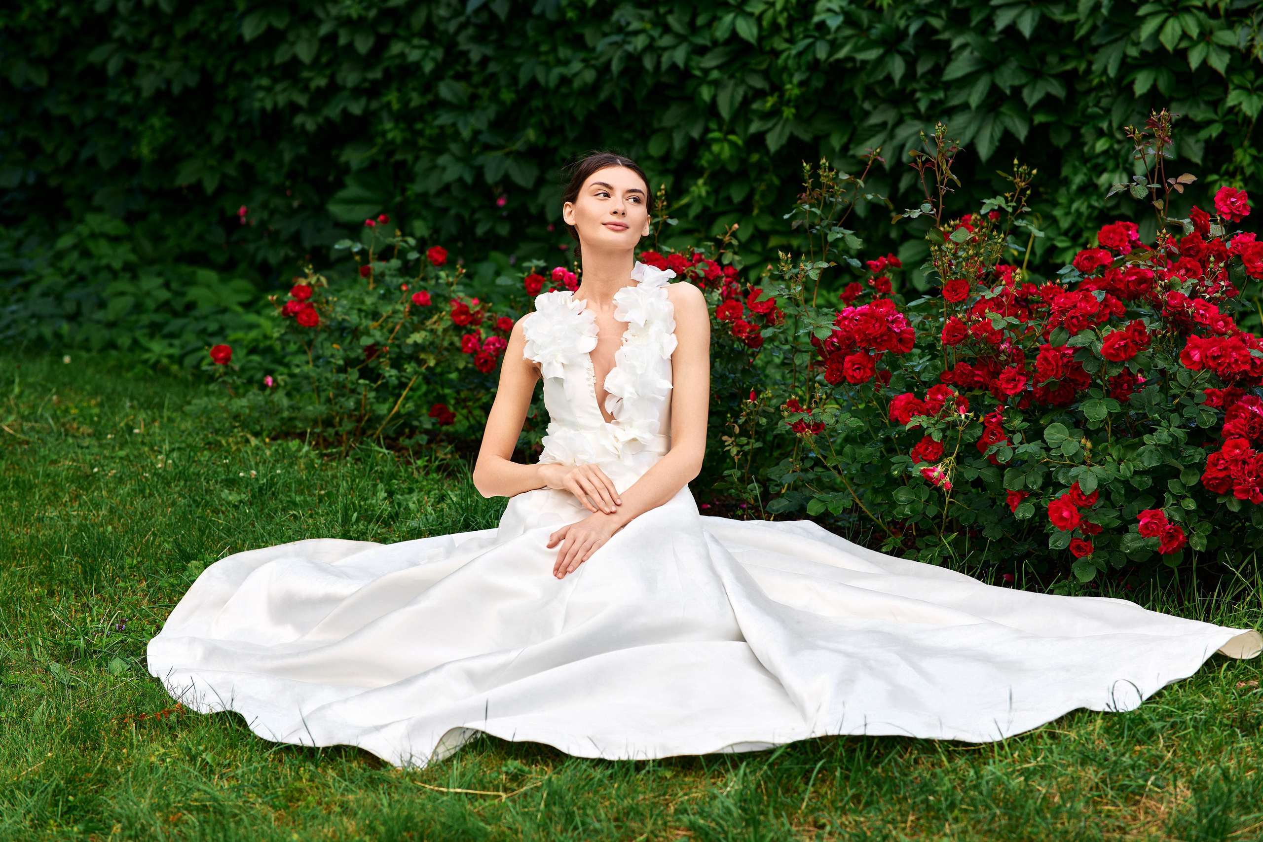 Фотосессия невесты в парке