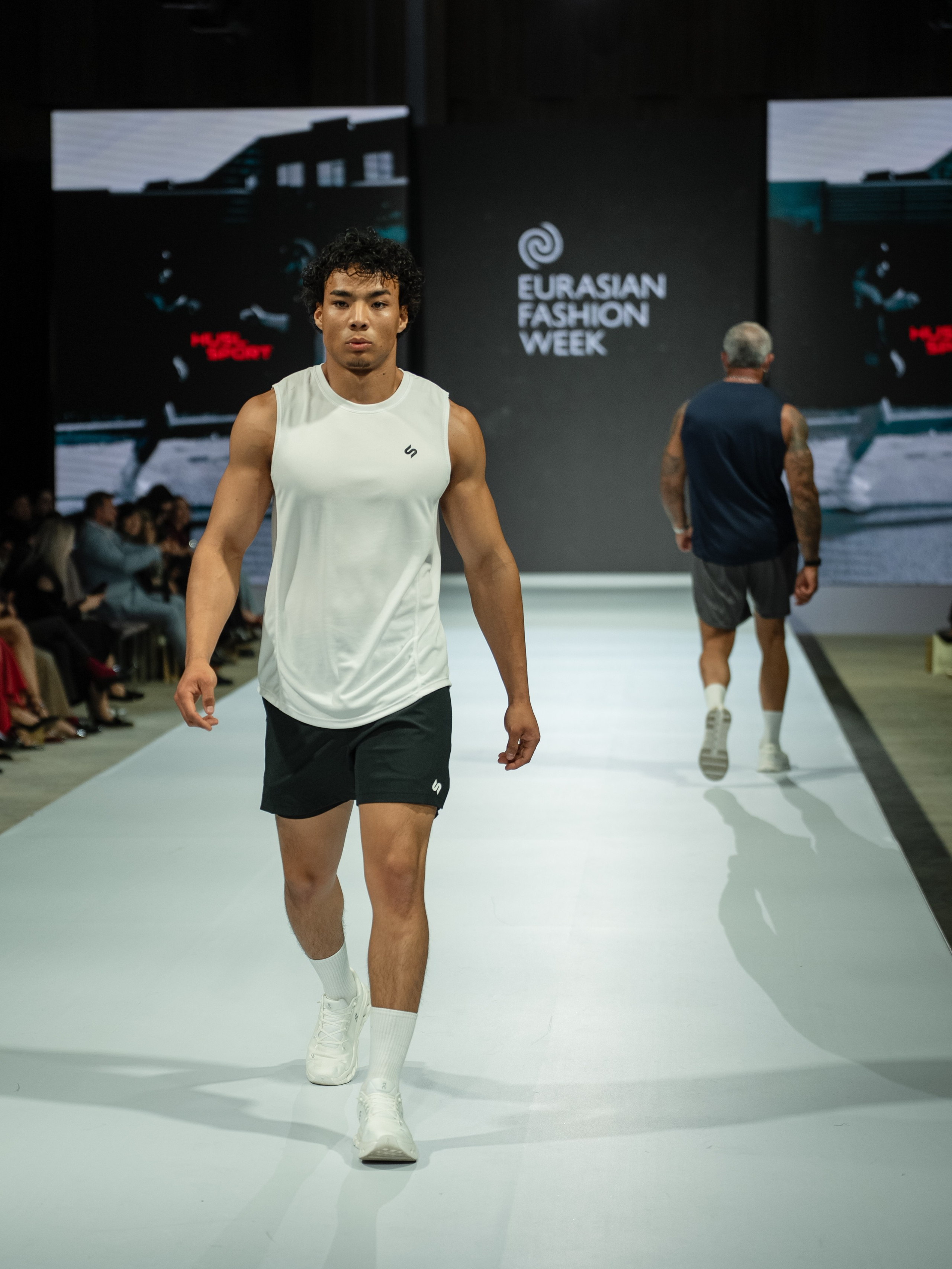 EURASIAN FASHION WEEK Husl Sport. Сайт Алматинского НЮ АРТ, будуар и фэшн фотографа Дениса Карпенко