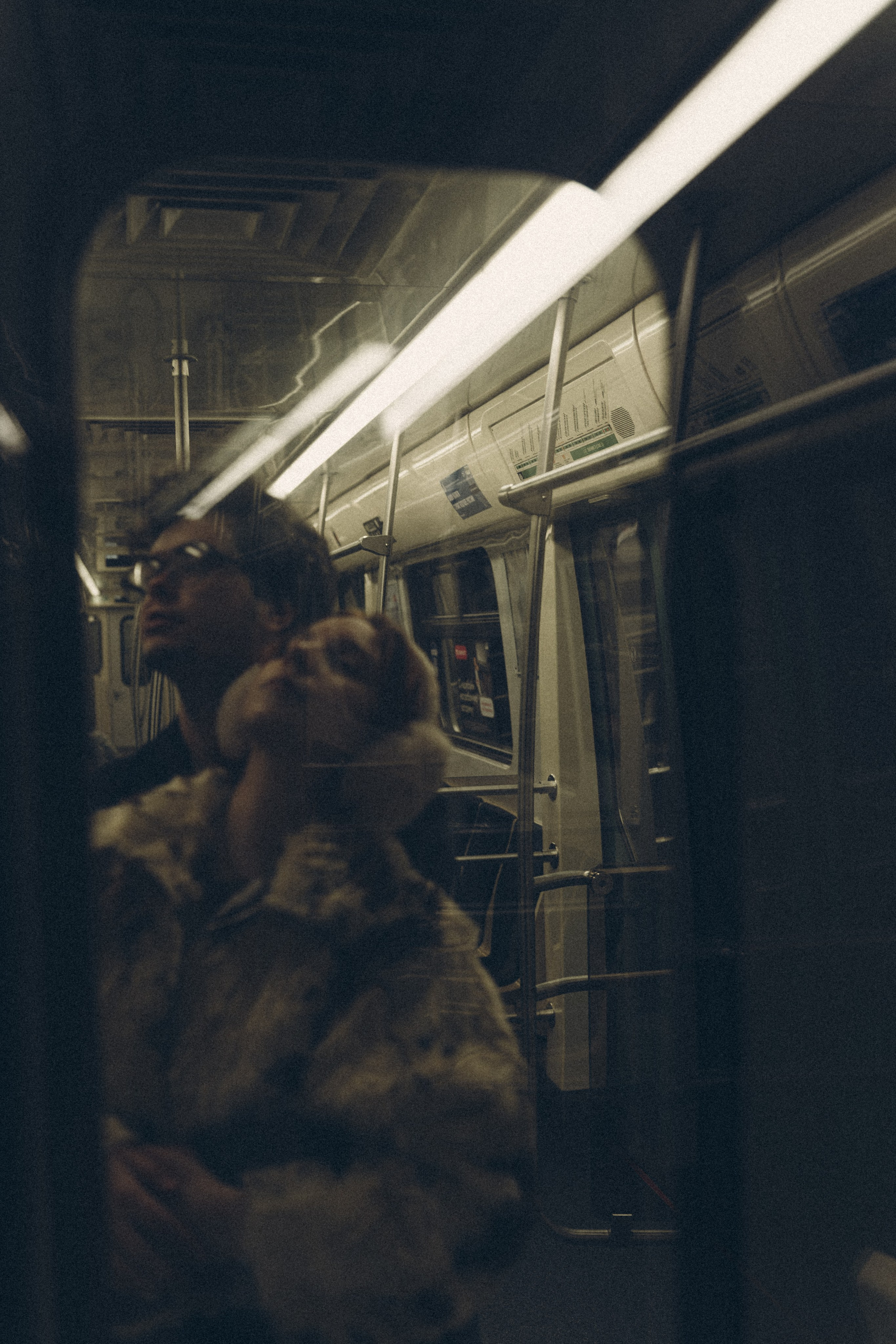 НОВОГОДНЯЯ ФОТОСЕСИИЯ ПАРЫ В МЕТРО ЛЮБОВЬ. Профессиональный фотограф, Санкт-Петербург — Виктория Богомолова