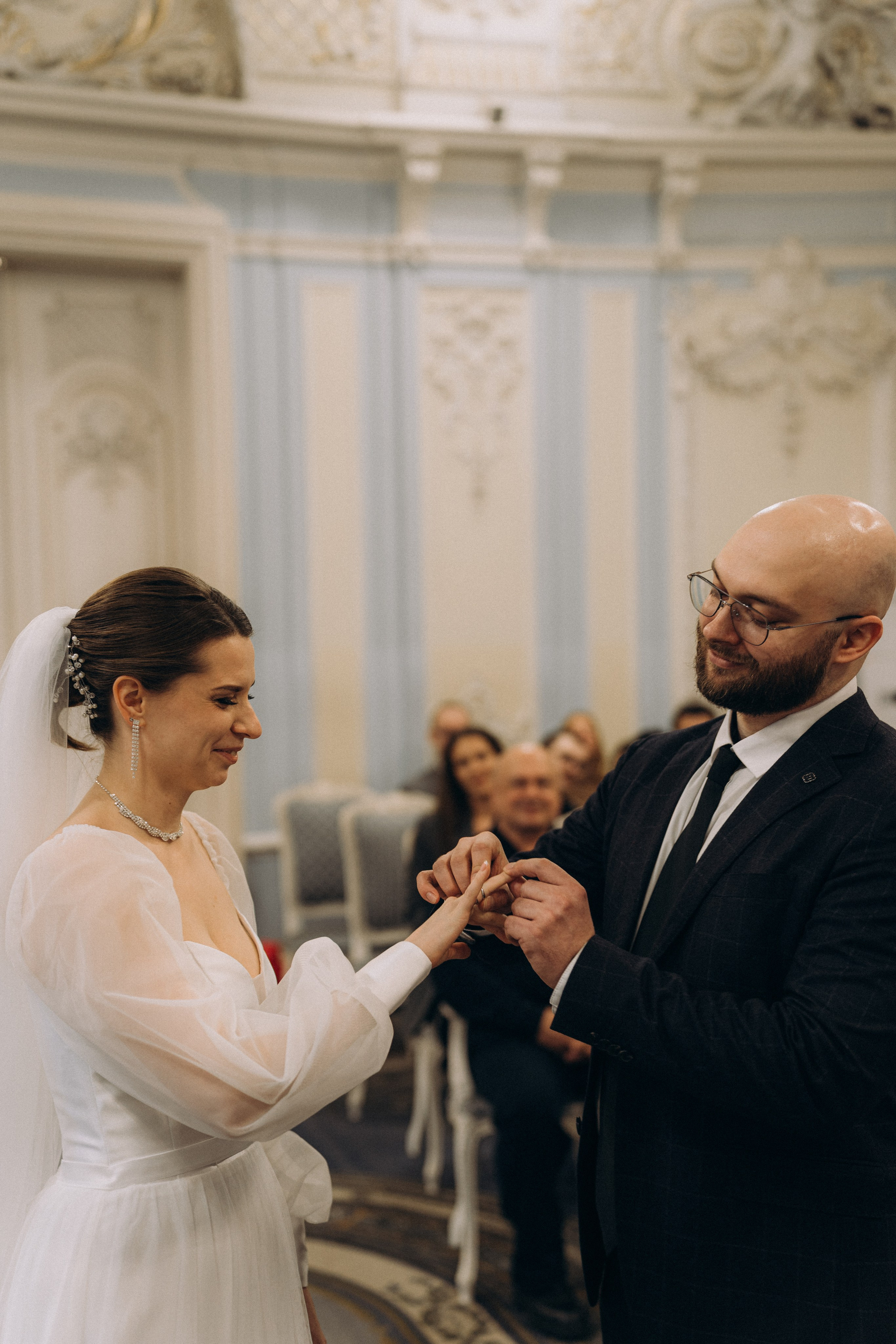 СВАДЕБНАЯ СЬЕМКА ВО ВТОРОМ ДВОРЦЕ (ДЕКАБРЬ) ТАКЖЕ СЬЕМКА В СТУДИИ НА ЧЕРНЫШЕВСКОЙ. Профессиональный фотограф, Санкт-Петербург — Виктория Богомолова