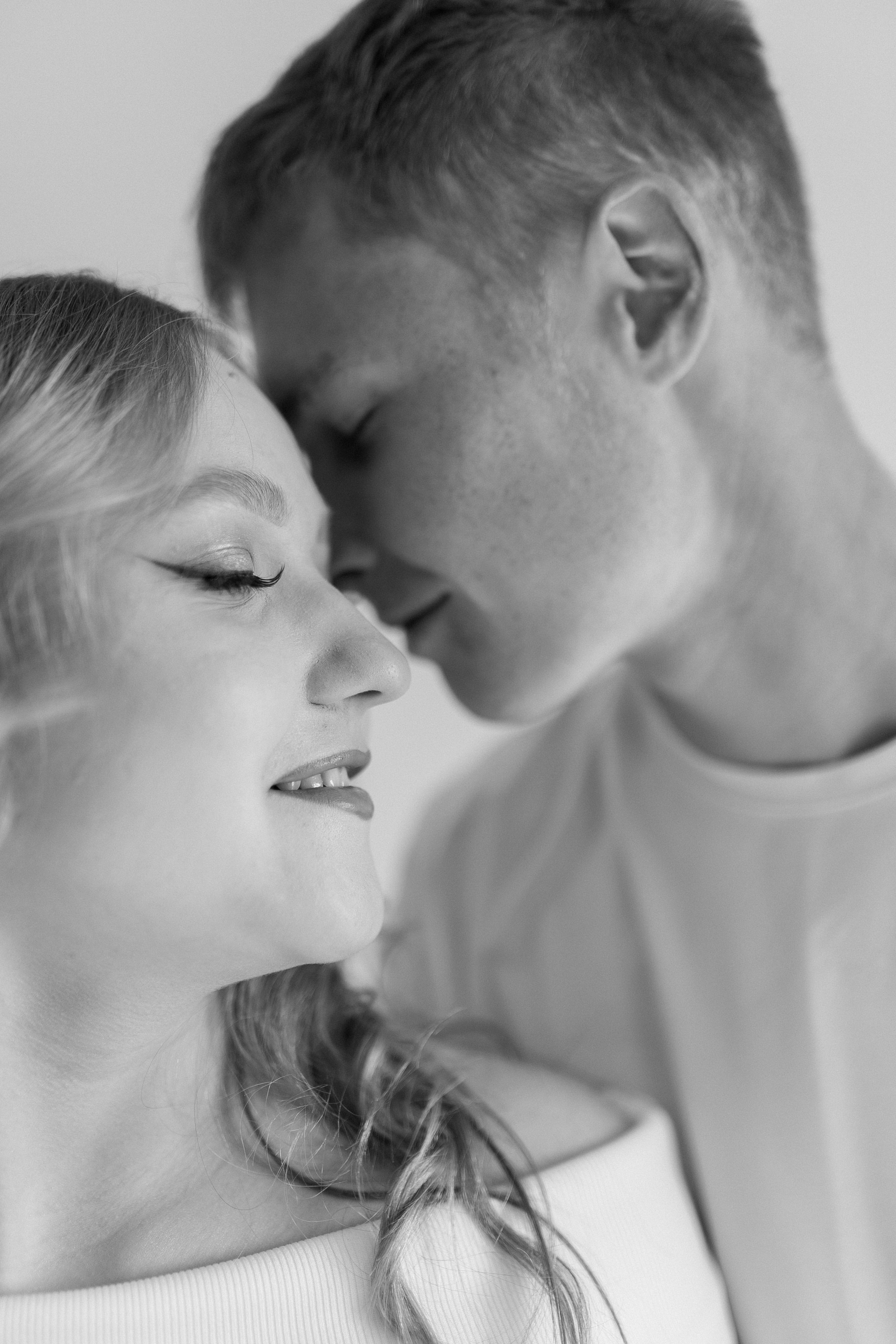 Фотосессия вдвоем, лав стори, предсвадебная фотосессия  Йошкар Ола. Свадебный и семейный фотограф Баева Дарья, город Йошкар — Ола