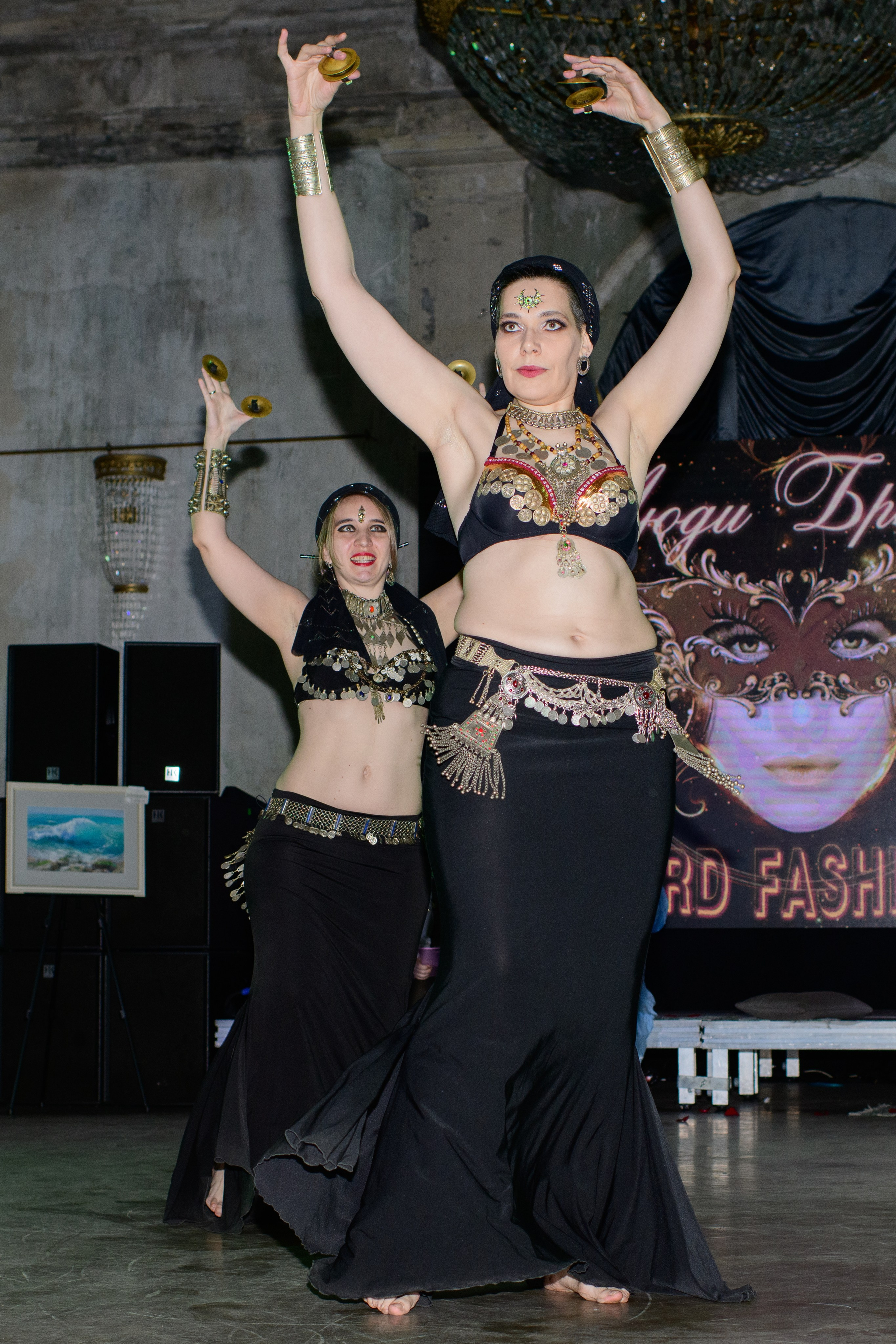 Репортаж модного показа «Люди брендов». Организация и проведение фотосъемок в Санкт-Петербурге. Фотограф Смирягин Илья