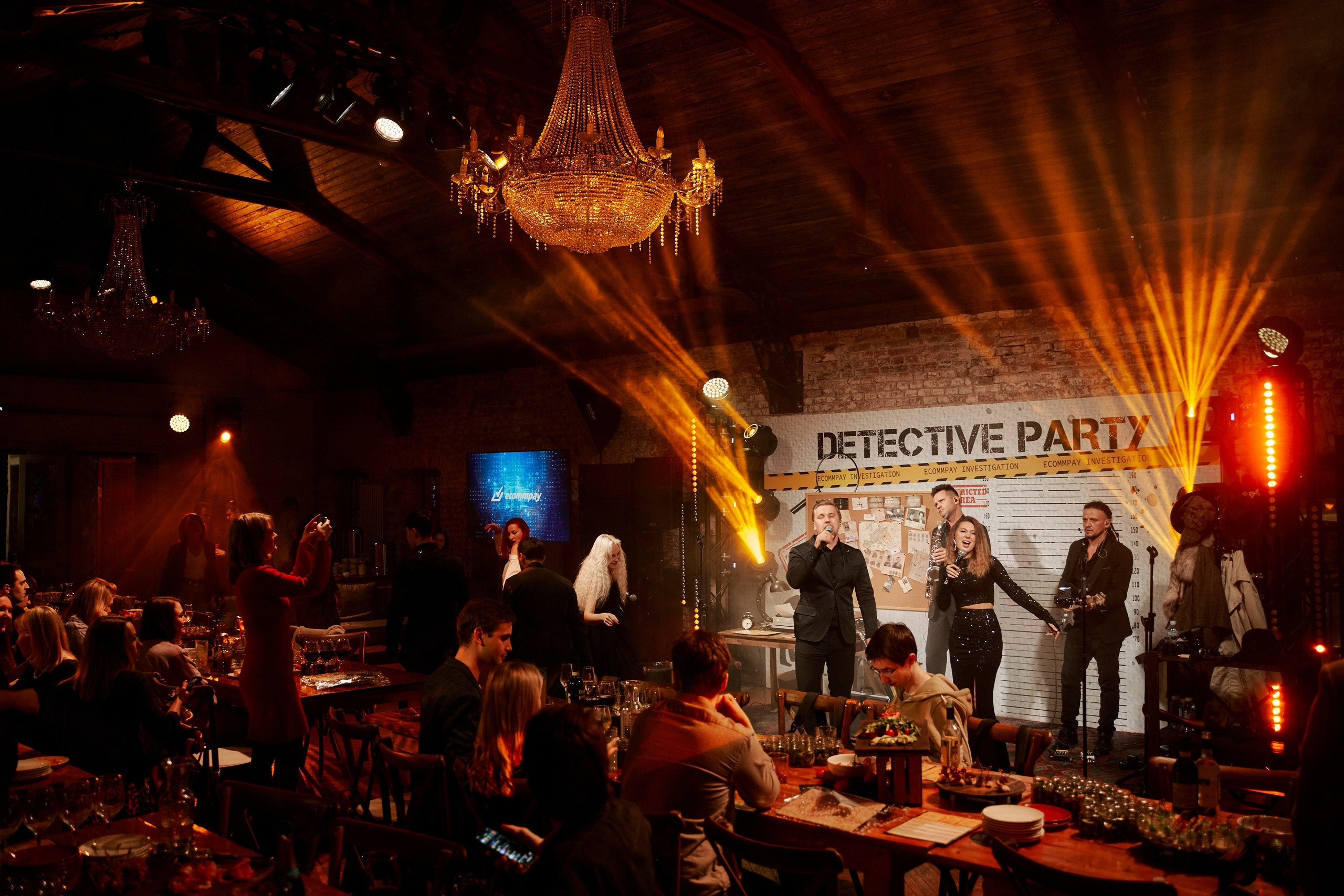 Мероприятия. Антон Чигляков -   профессиональный фотограф