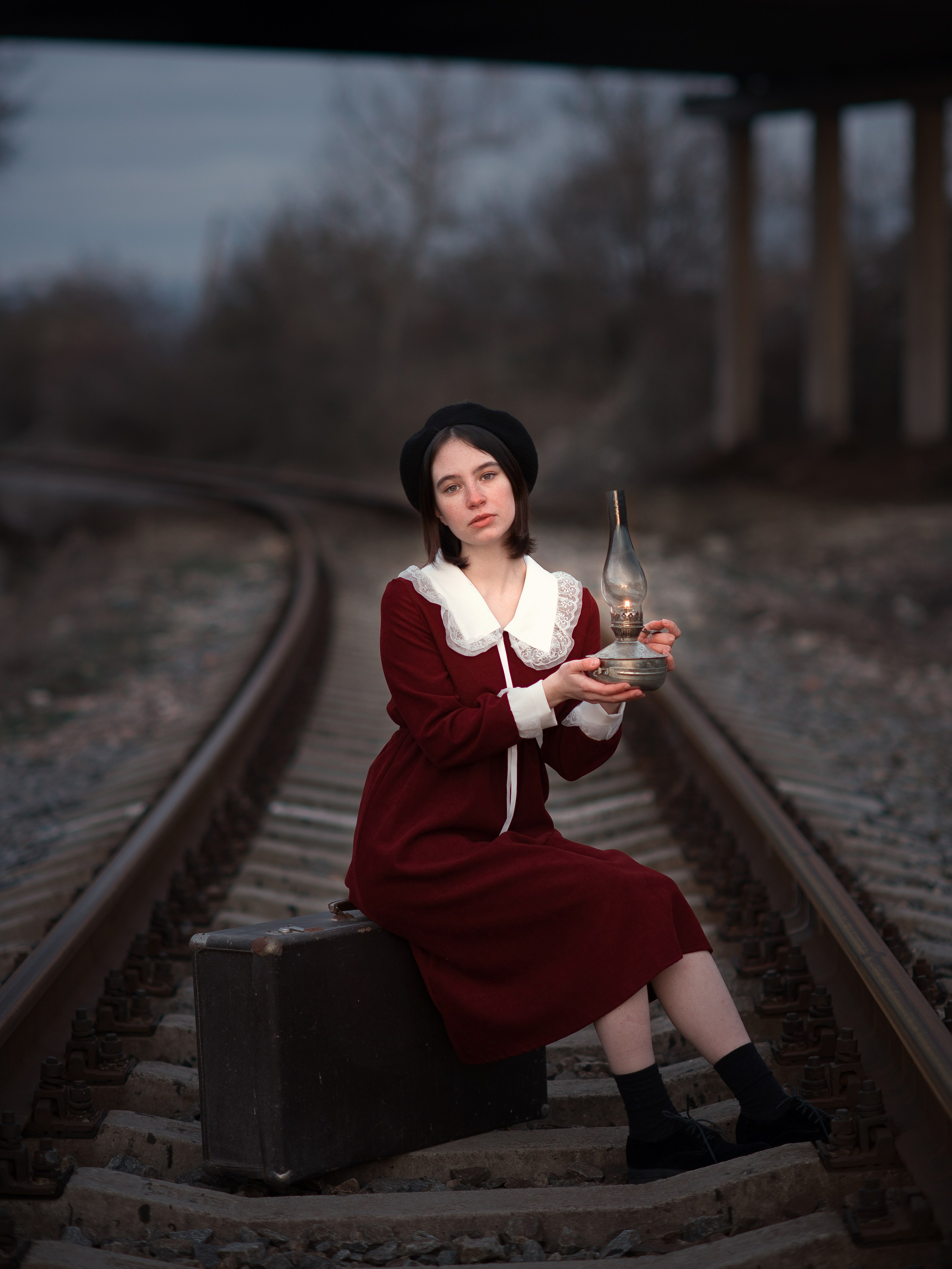 Бархатное красное платье в аренду в Севастополе