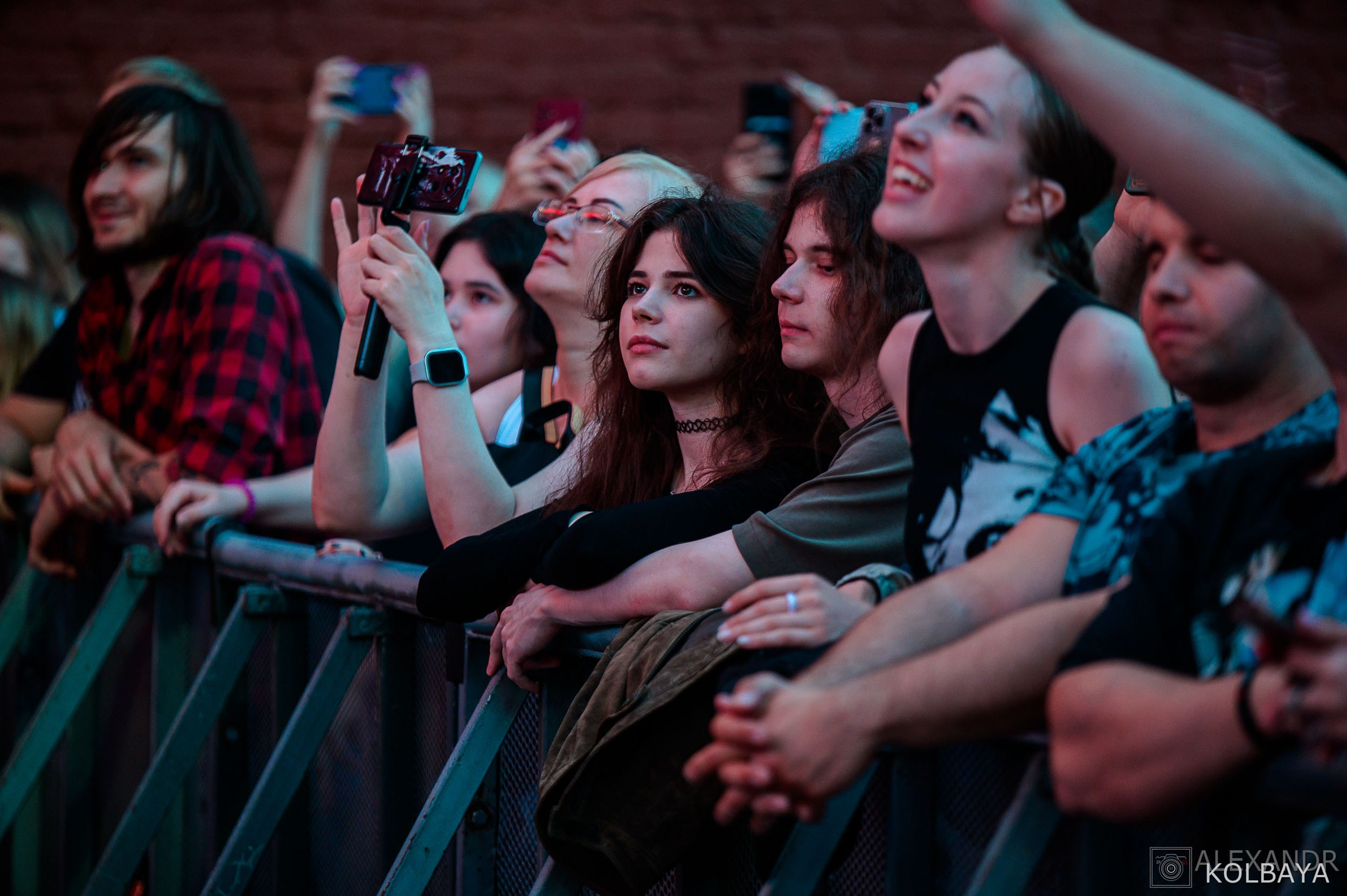 Фоторепортаж с концерта группы СЛОТ на Red Summer 2025. Концертный и театральный репортажный фотограф в Москве Александр Колбая