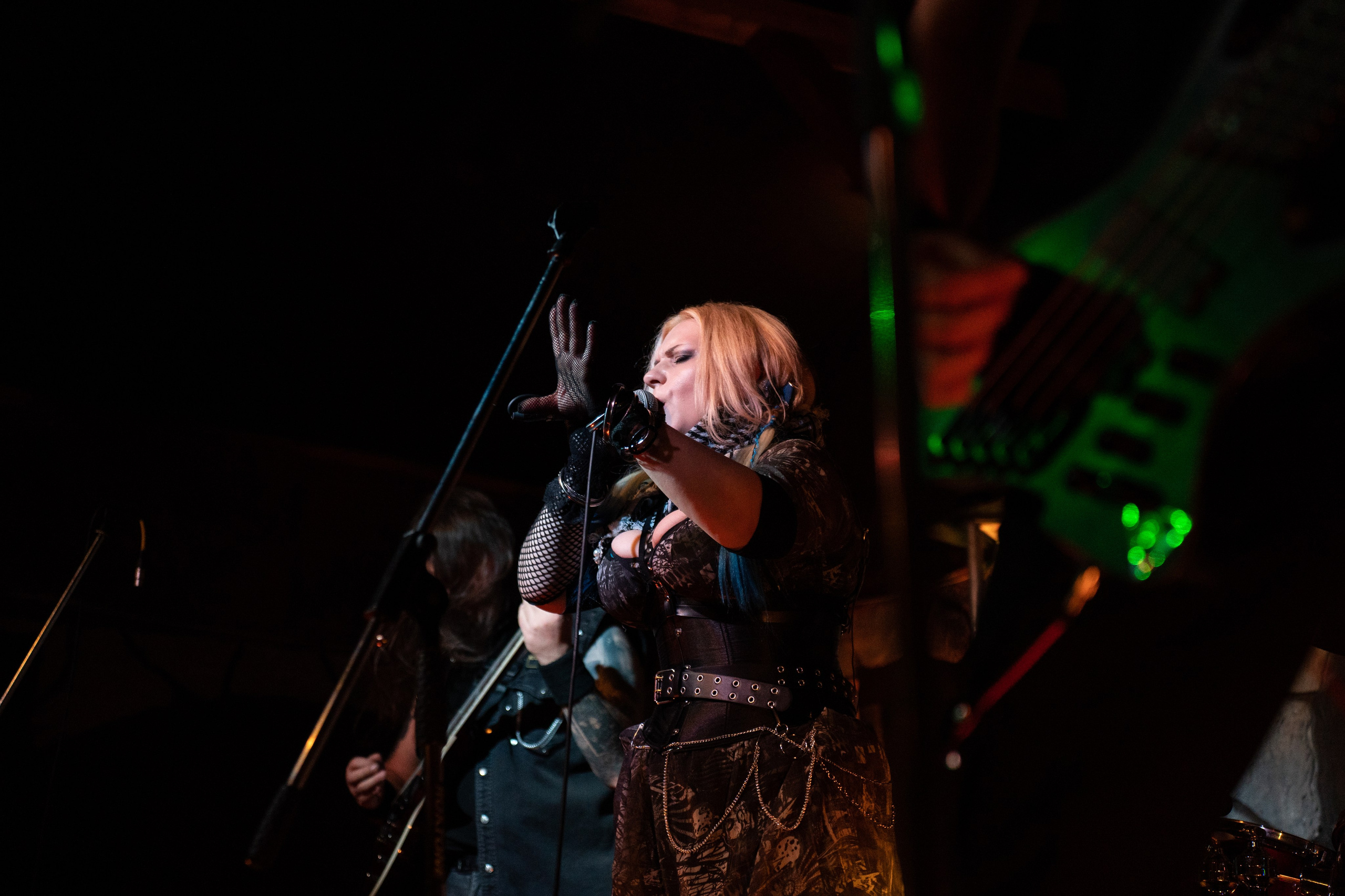 Ночь На Земле|Нора, Псков. Концертный и репортажный фотограф в Санкт-Петербурге Слава Пахомов