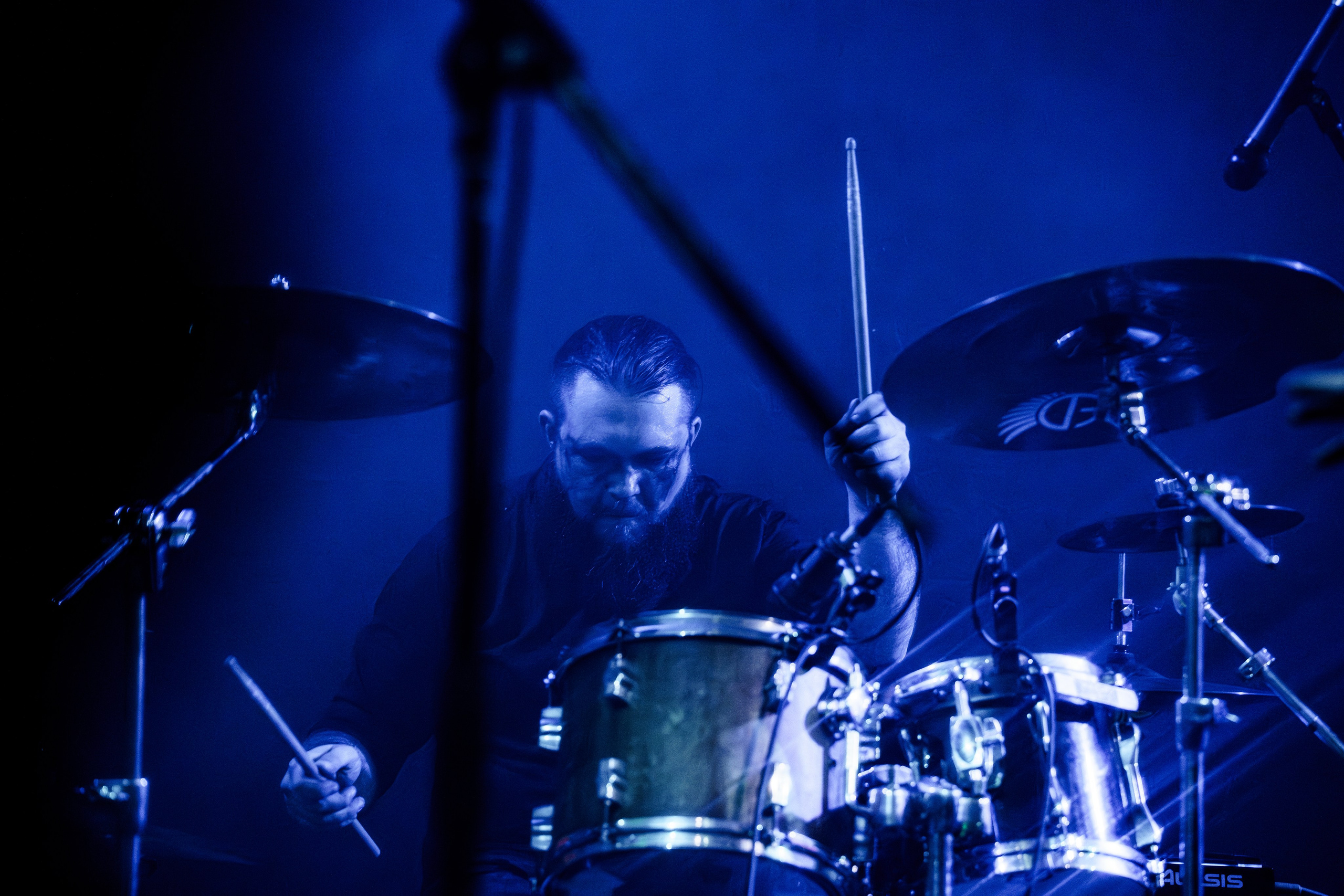 Inside the Rain|Ласточка. Концертный и репортажный фотограф в Санкт-Петербурге Слава Пахомов