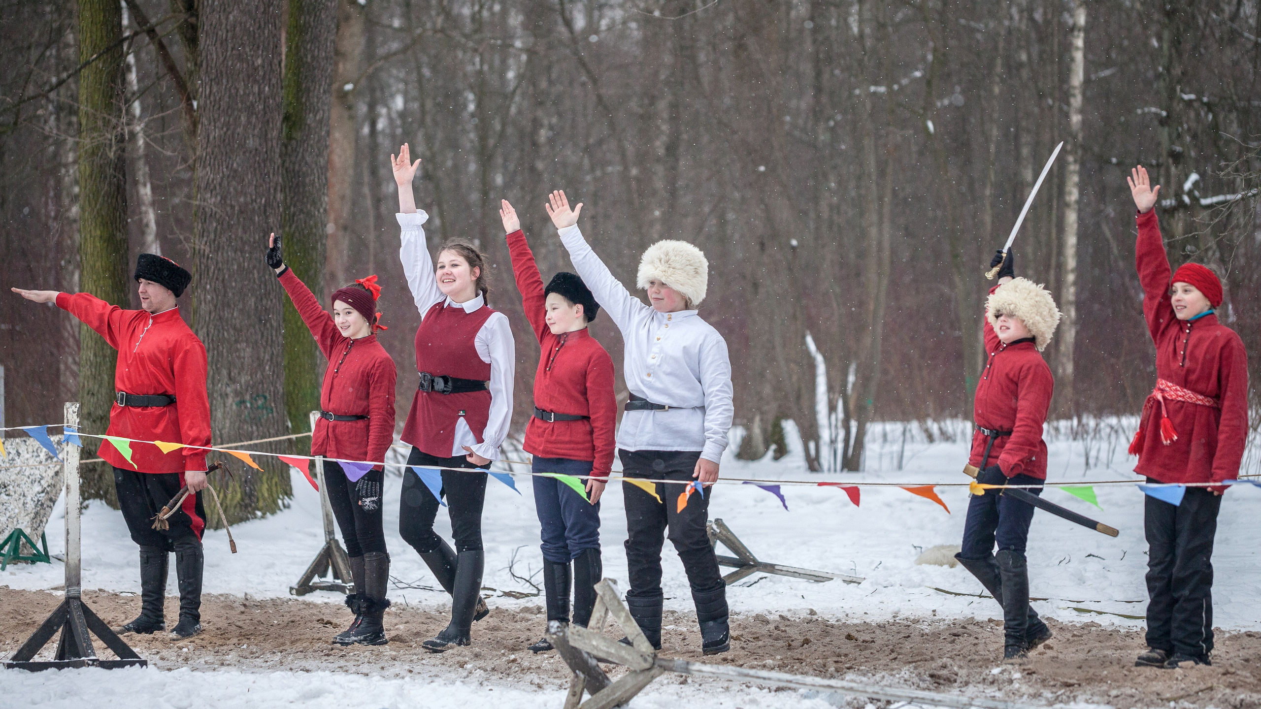 Масленичные гуляния на Елагином острове '23. Семейный и предметный фотограф Мария Львова Санкт-Петербург flitphoto