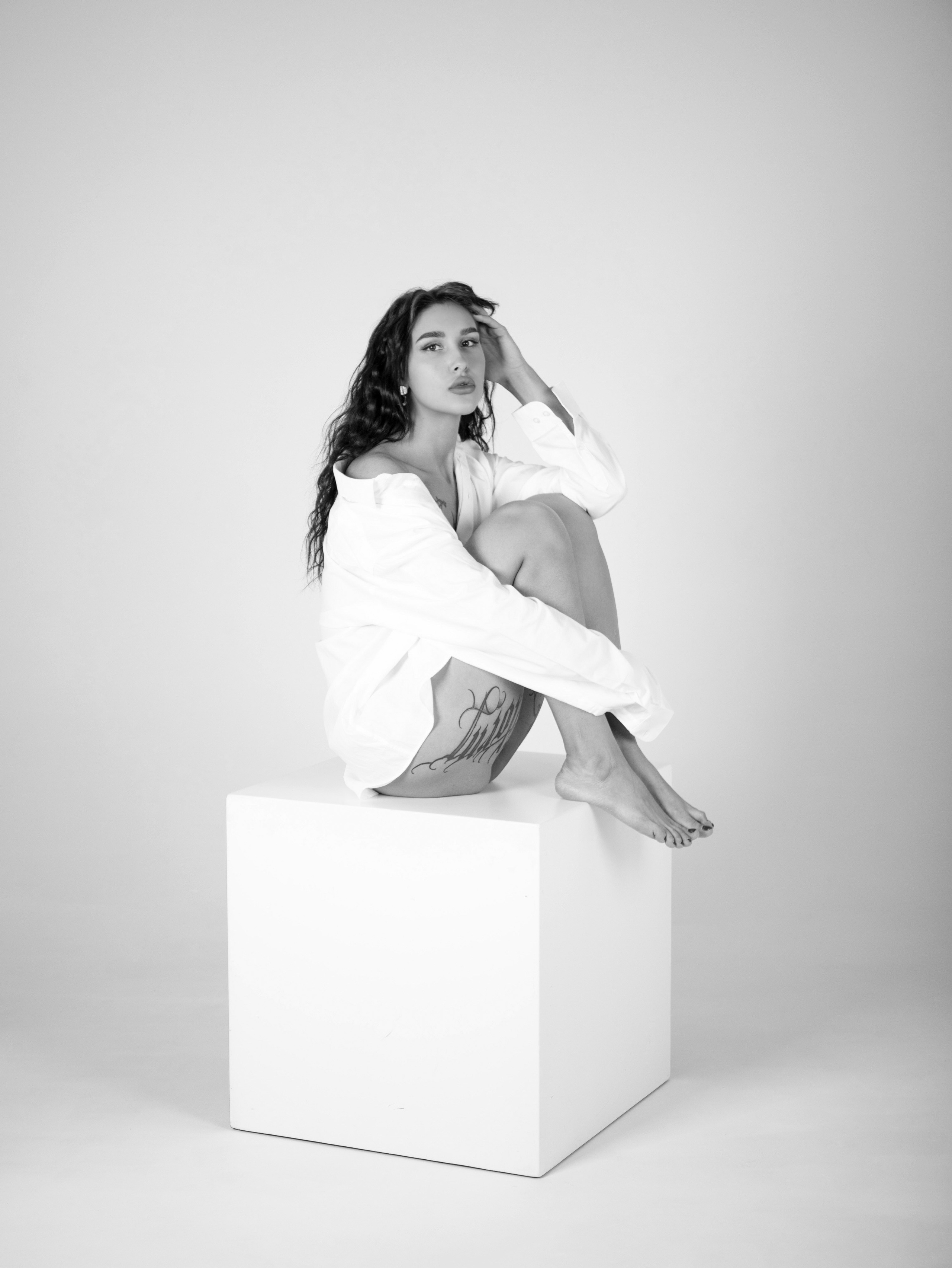 На циклораме. Свадебный и семейный фотограф в Москве Мила Широких