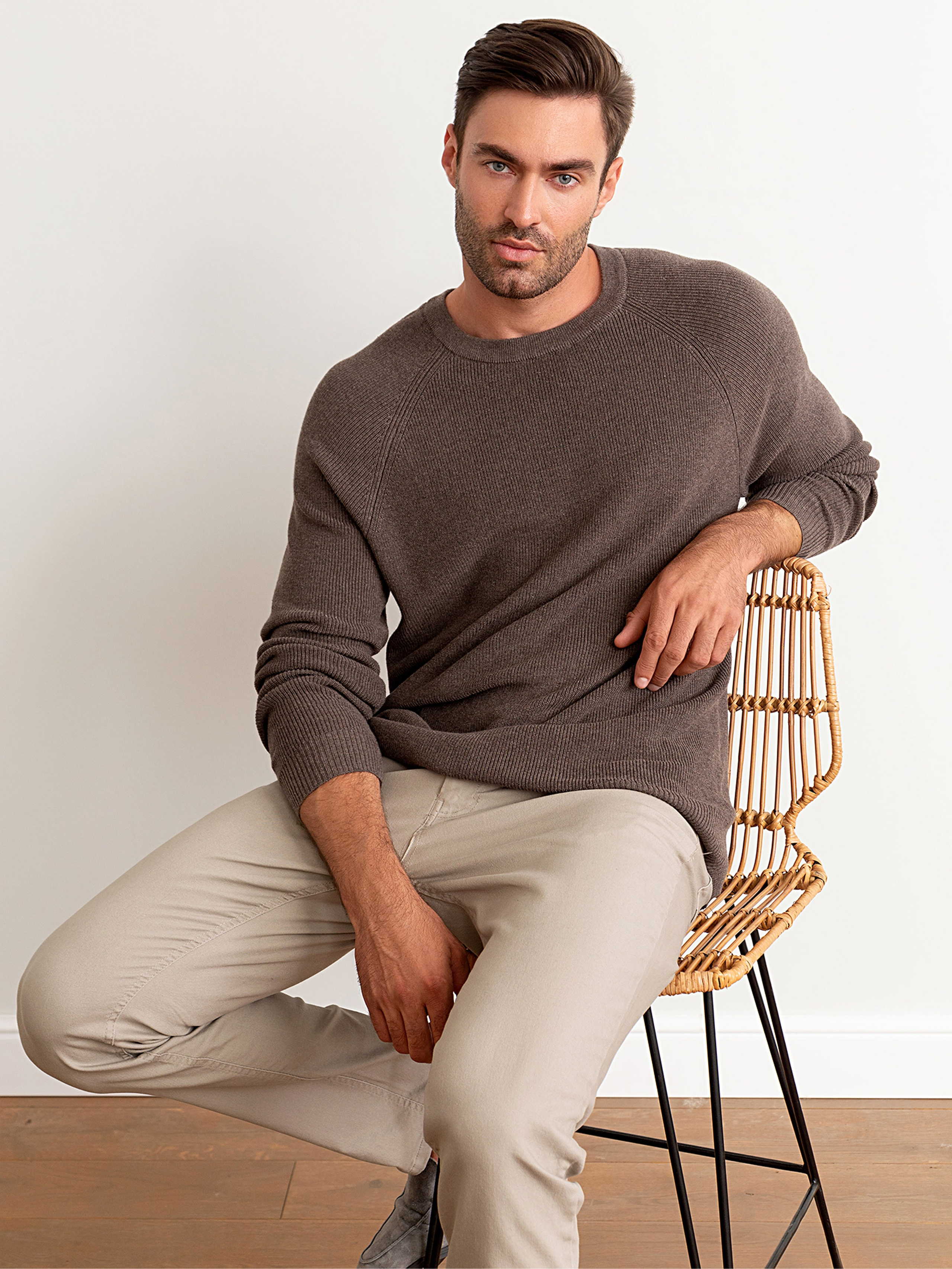 Кирилл, 191 см, 50-52 р-р. KED Production — продакшн из СПб. Создаём фото, видео и контент, который помогает брендам и селлерам продавать больше