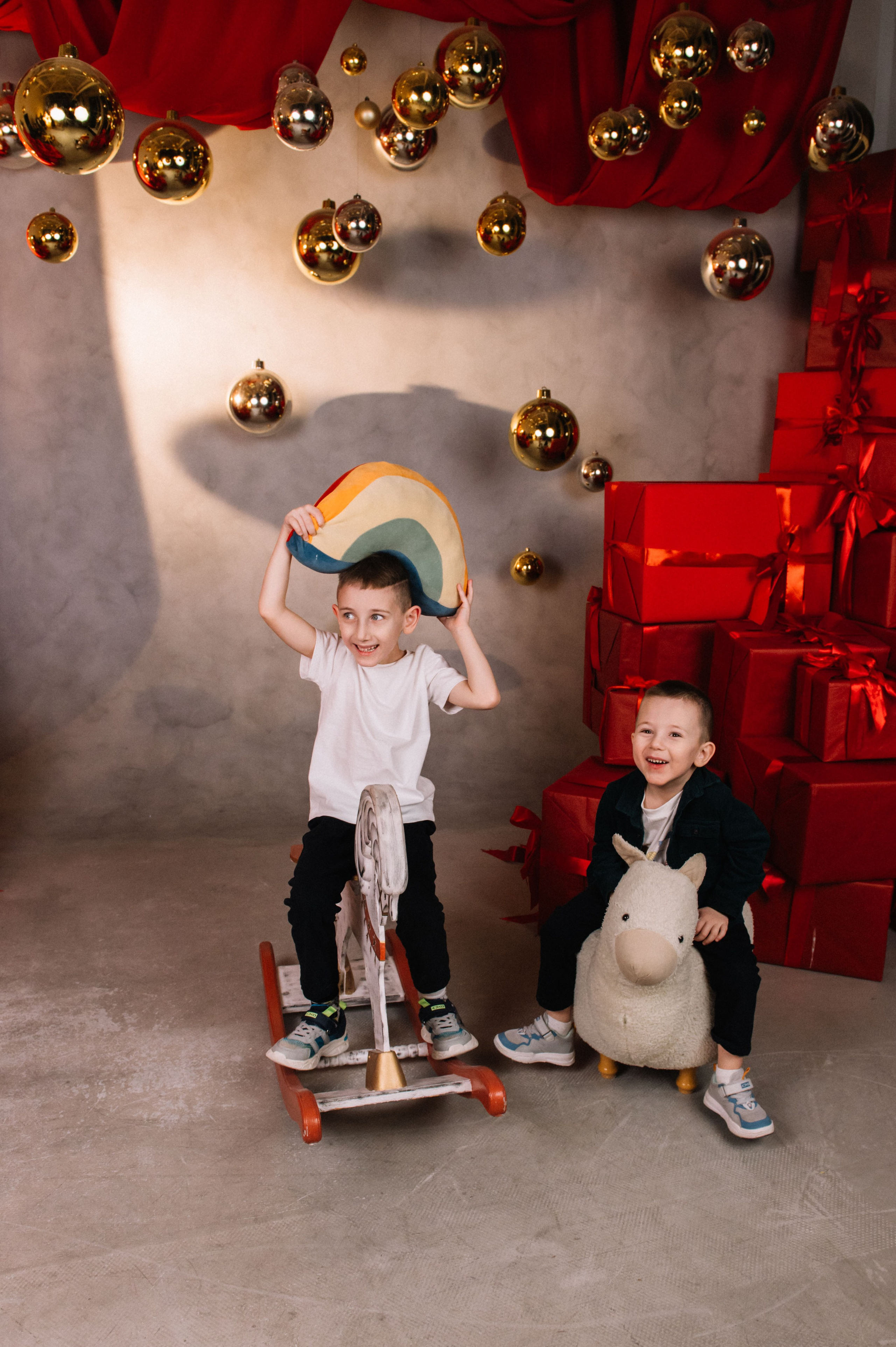 Большая семья собралась вместе на Новый год. Фотограф в Сургуте Светлана Гибадуллина