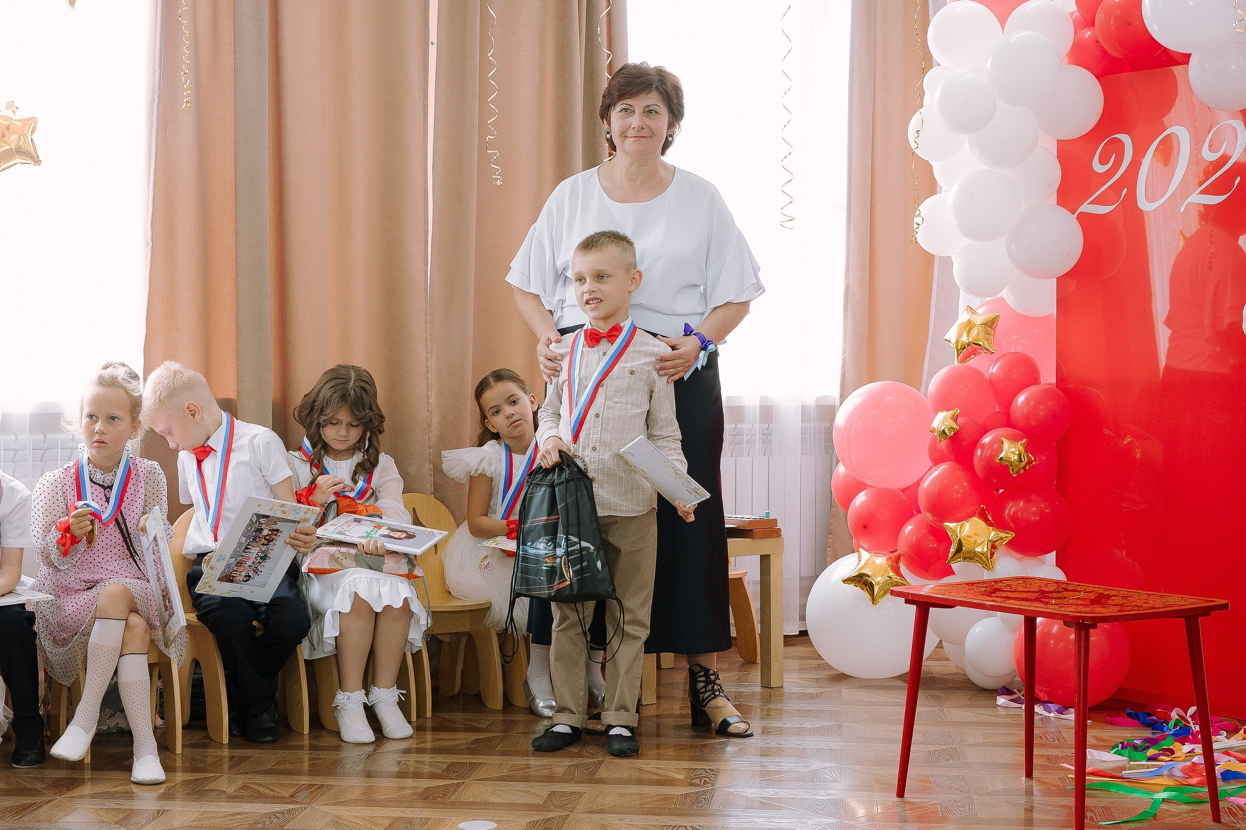 Выпускной в ДС 26. Выпускные альбомы Натальи Бутко: Новороссийск, Анапа, Геленджик