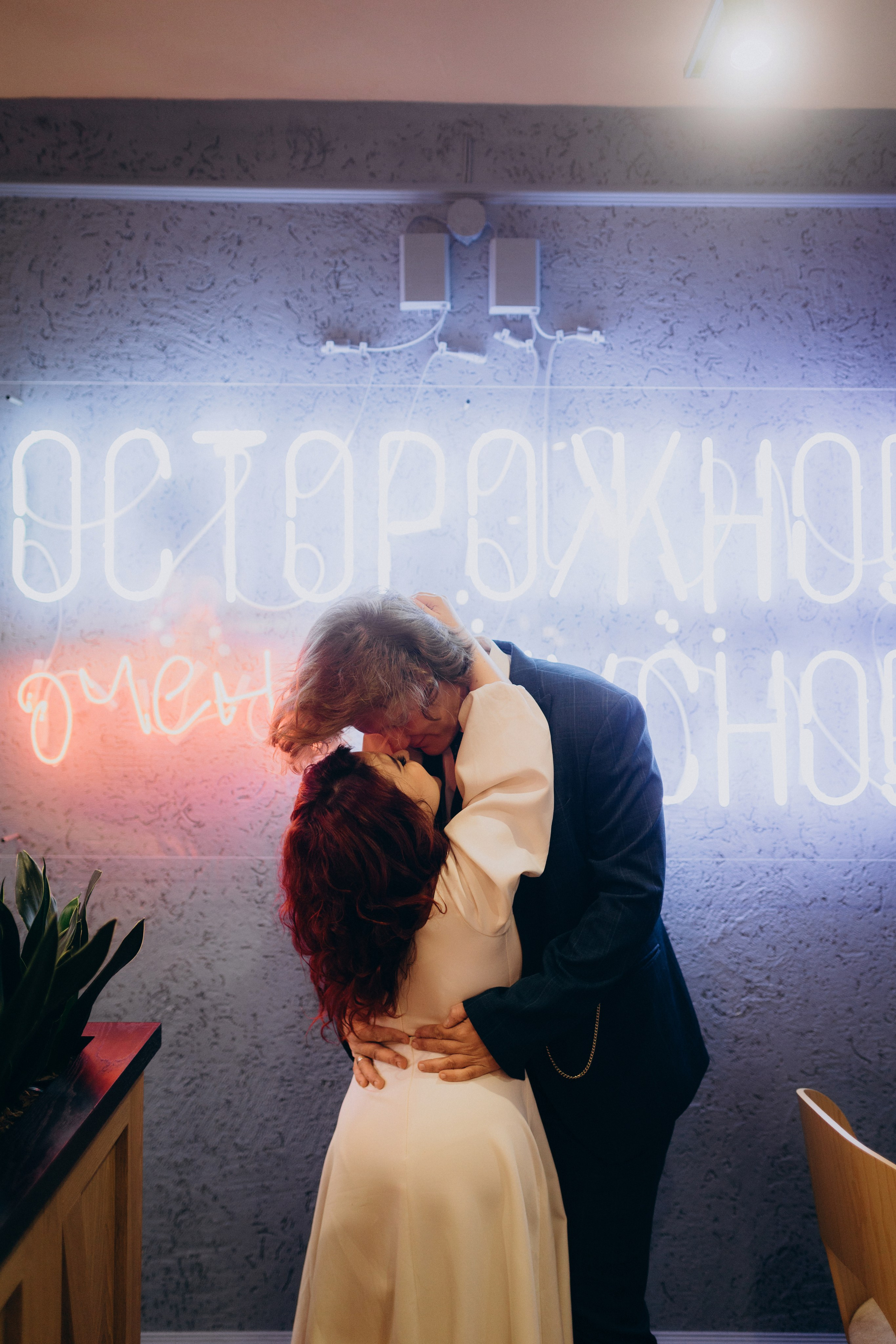 Фотосессия лавстори в сердце Петроградки пары будто из Сказки). Фотограф в Санкт-Петербурге Разиля Идиятуллина