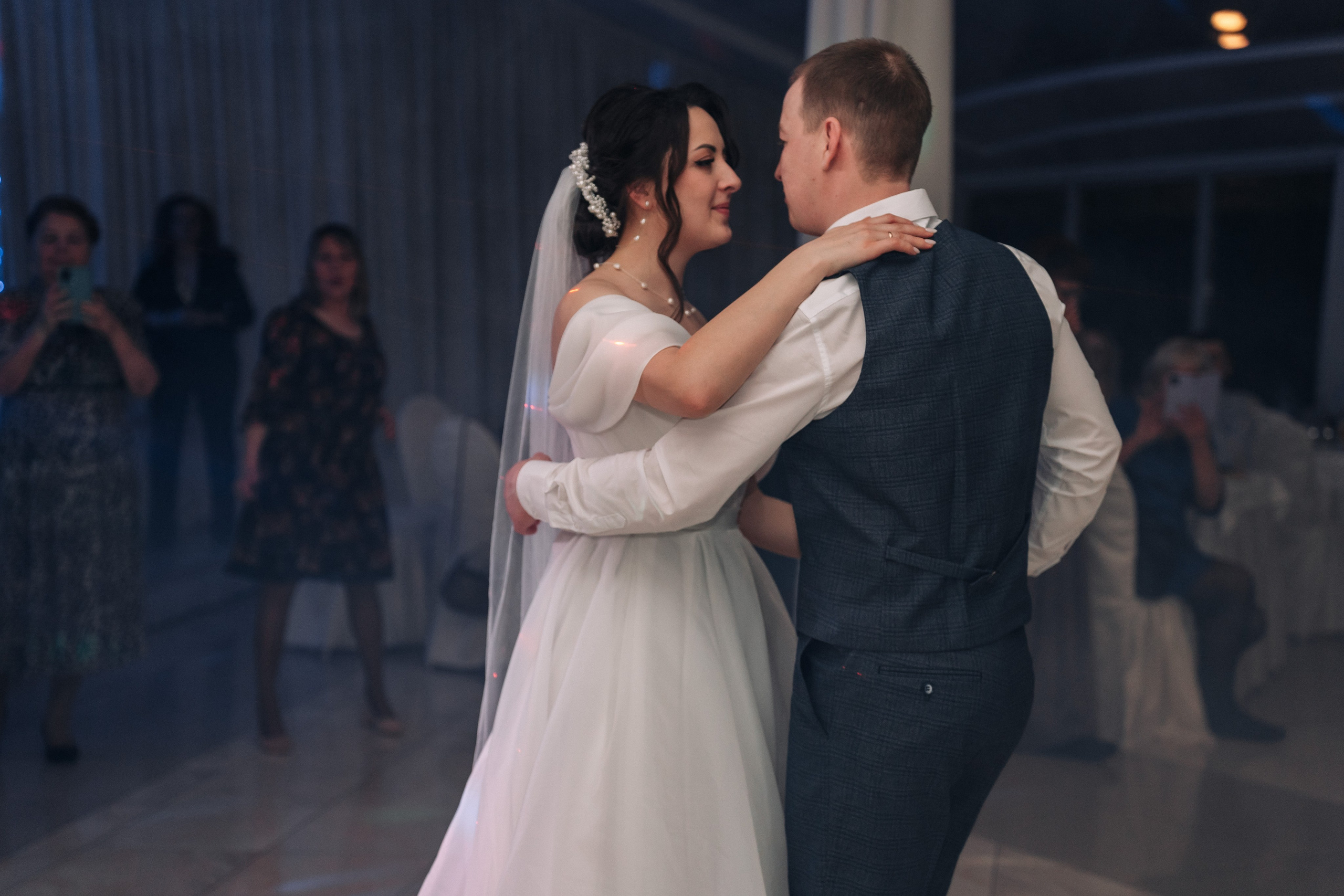 Артем и Валерия. Фотограф и видеограф Олег Игнатов | Свадьбы, Love Story, реклама и корпоративы — Красноярск