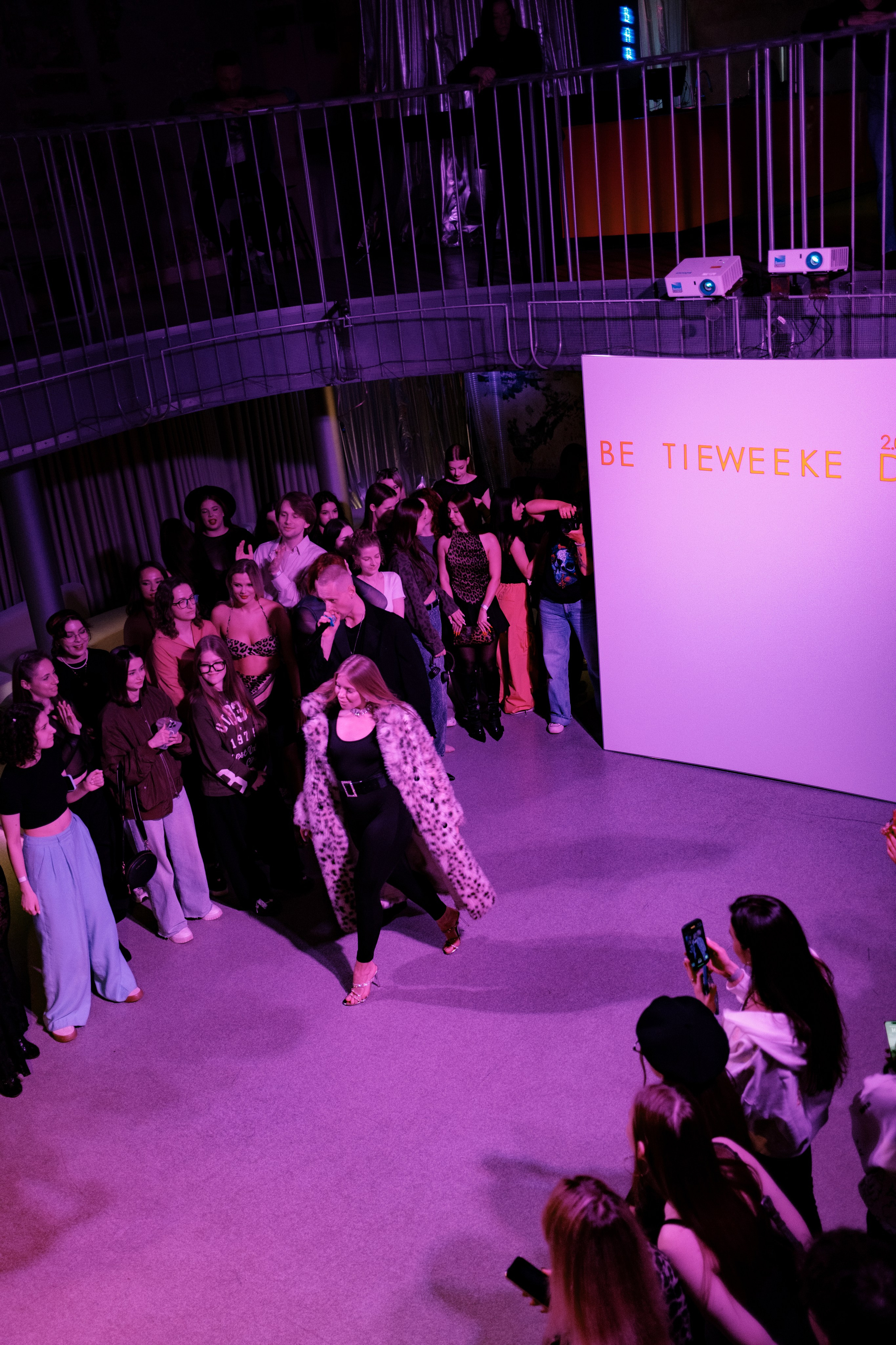 Реопртаж | Танцевальный бал BESTIE WEEKEND 2.0 SEXY EDITION |. Репортажный фотограф в Калининграде Екатерина Суханова