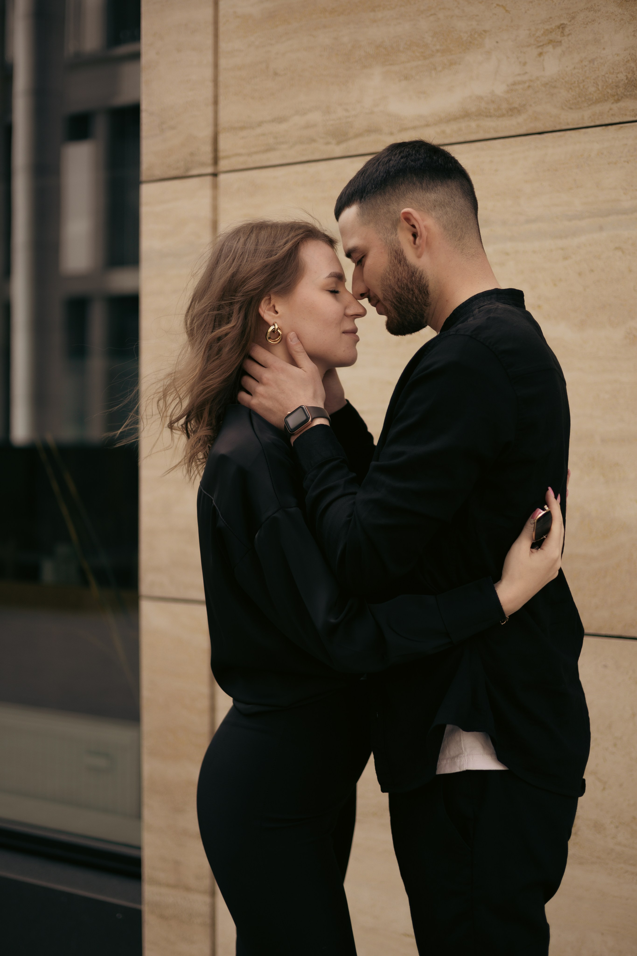 Игорь и Валерия. Фотограф Julia Milton | Портреты, съемки для маркетплейсов, лавстори, съёмка беременности в Санкт-Петербурге. Обучение фотографии в Спб очно