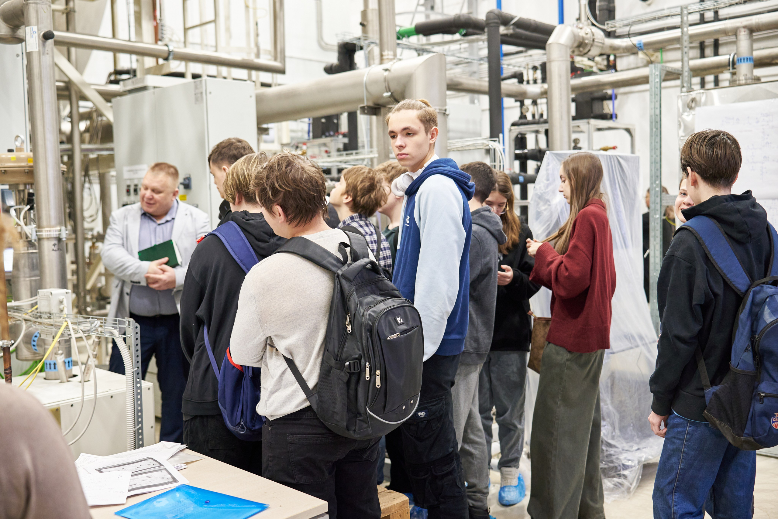 Экскурсия в «Газпром Космические системы». Фотограф Щёлково