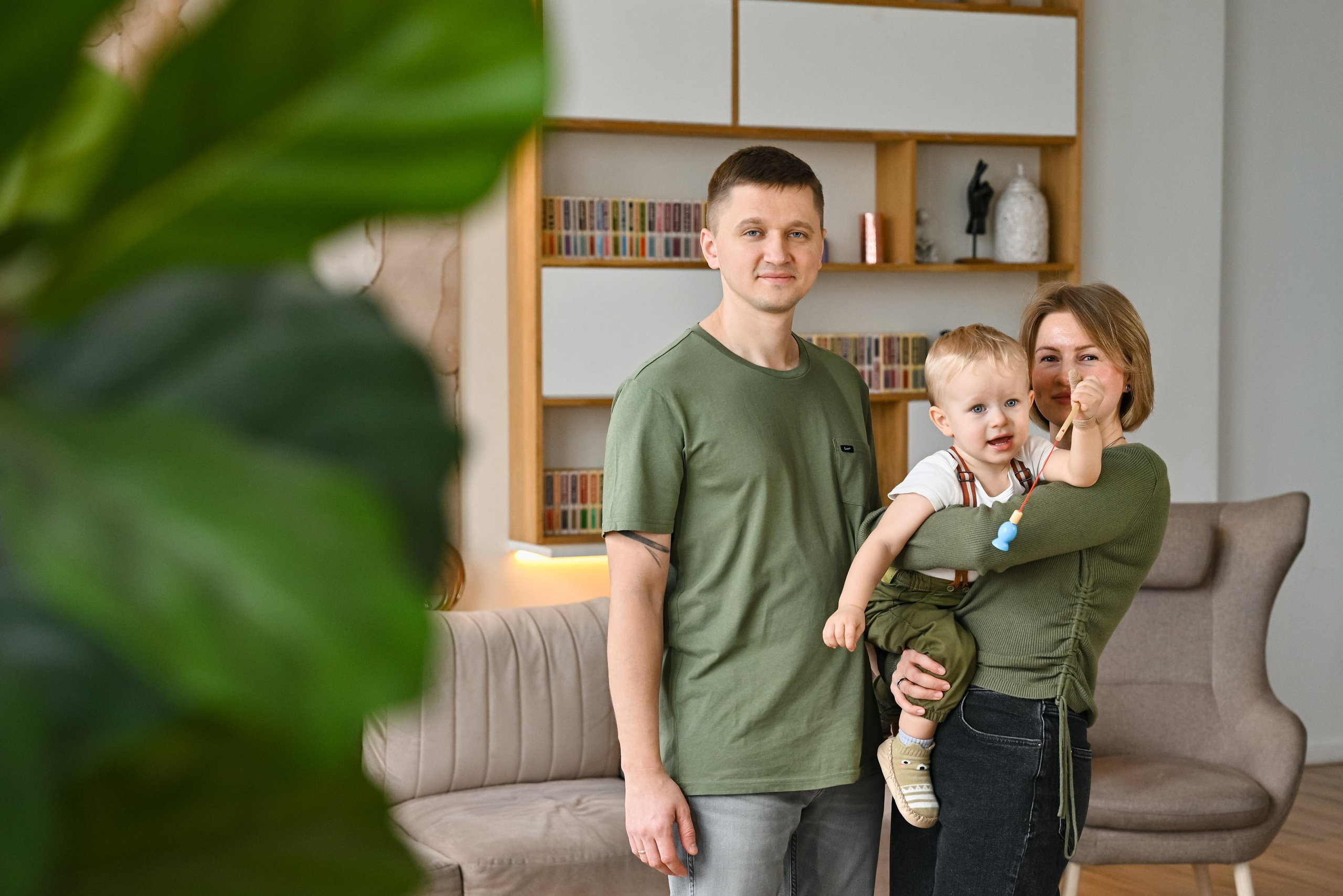 Ангелина и её большая семья. Компания и фотошкола по созданию контента в Москве