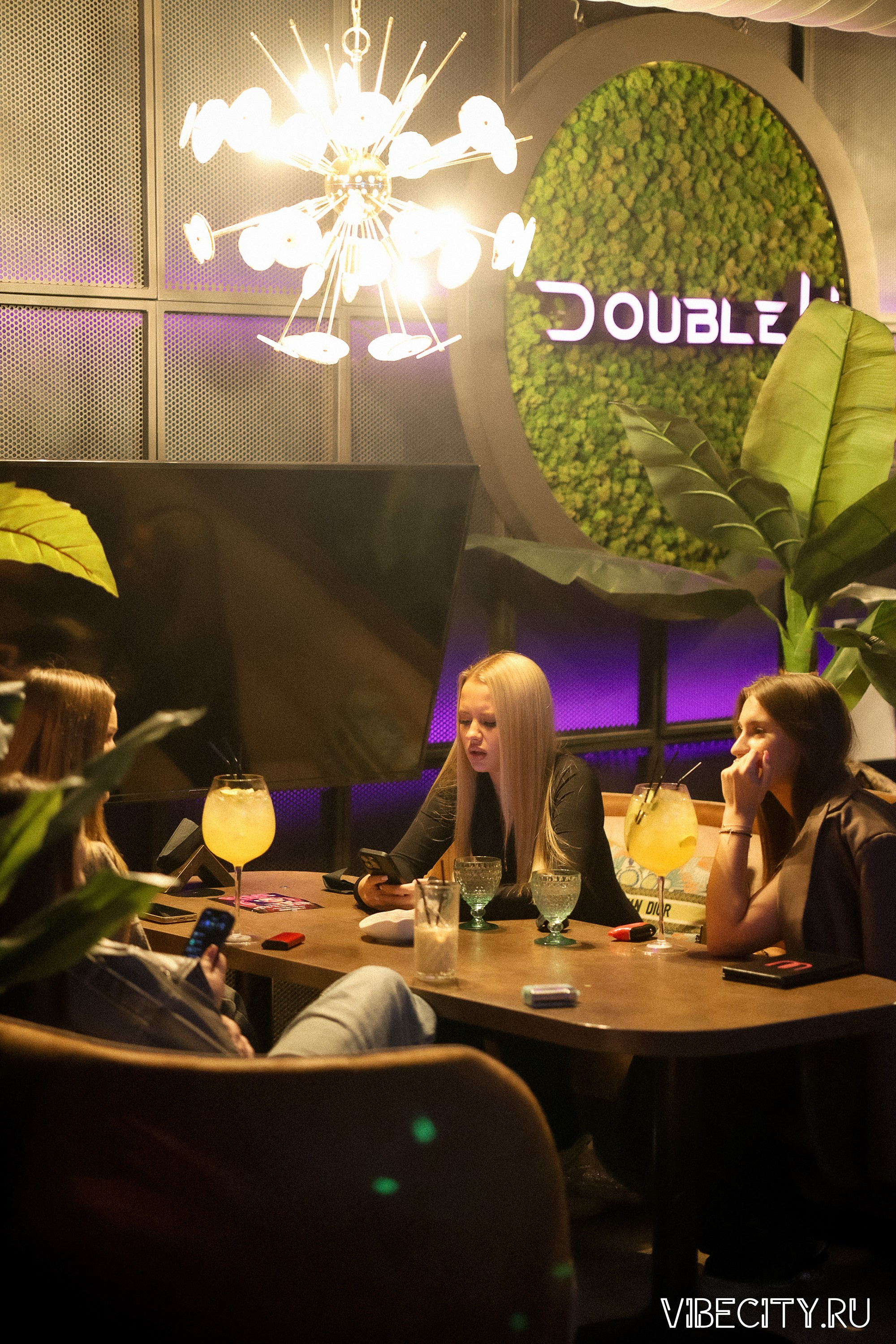 DOUBLE U. VIBECITY.RU Вайб Сити Ру Фоторепортажи Фотоотчеты Калининград