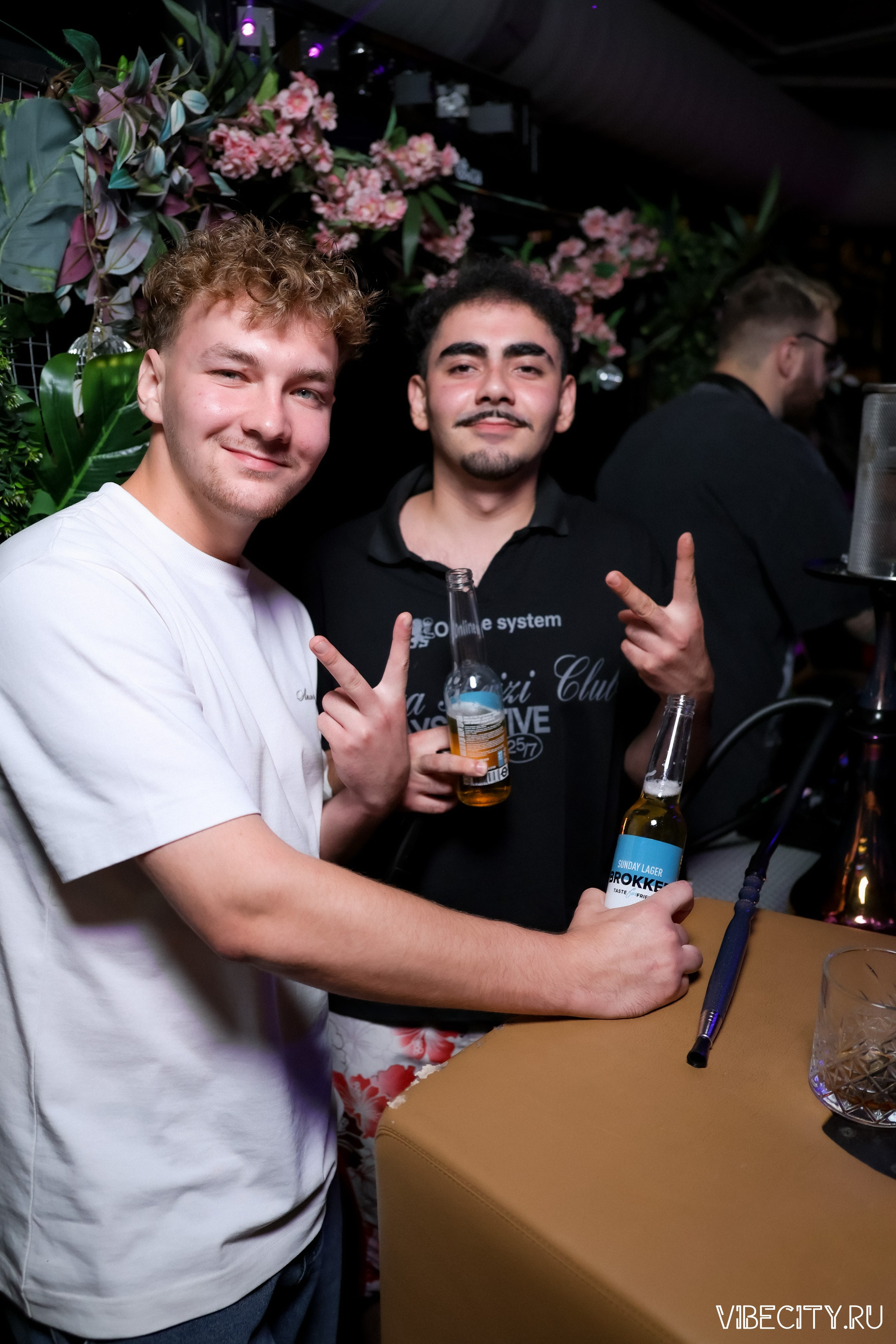 DOUBLE U. VIBECITY.RU Вайб Сити Ру Фоторепортажи Фотоотчеты Калининград