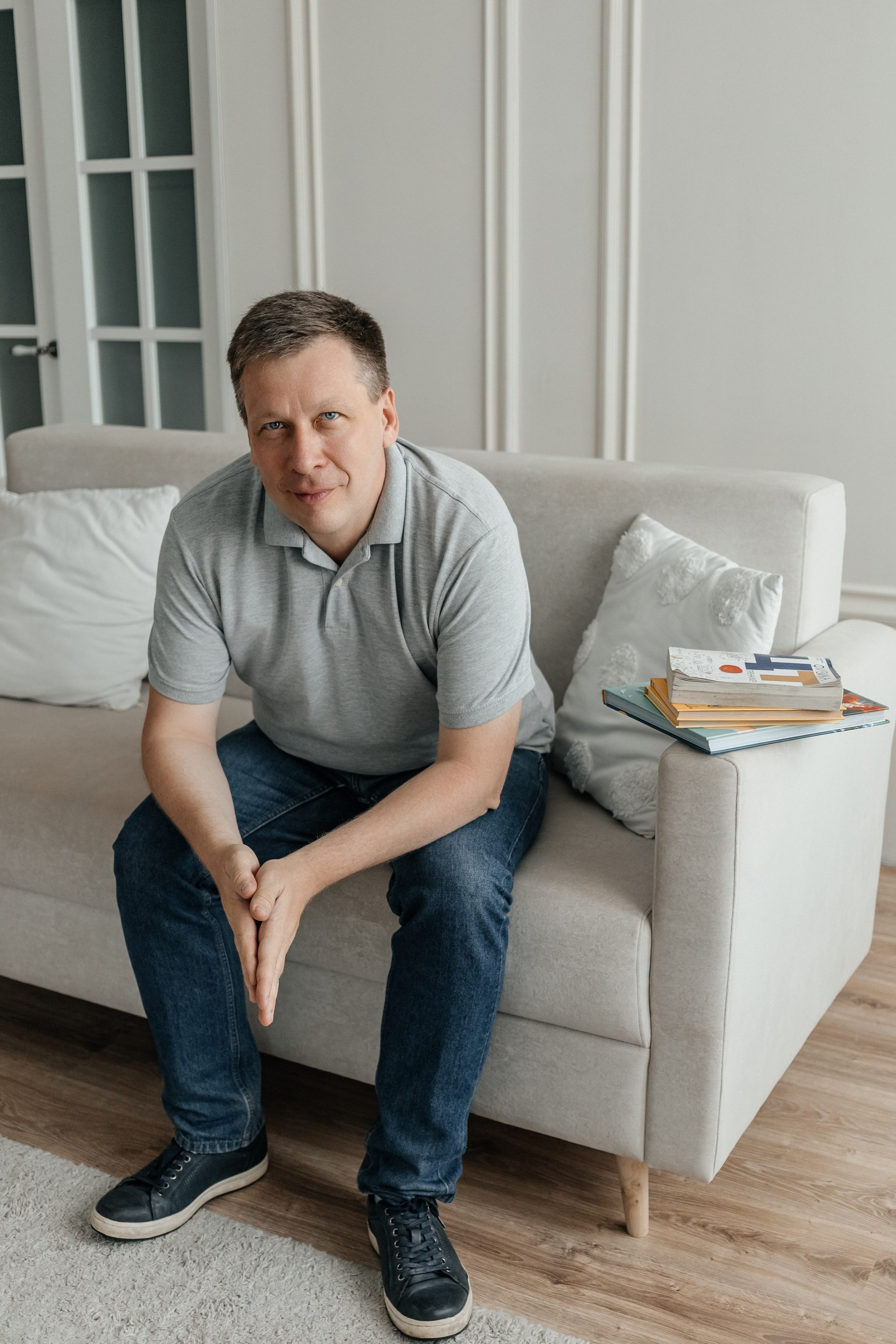 Контентная фотосессия для репетитора по физике. КОНТЕНТ ФОТОГРАФ