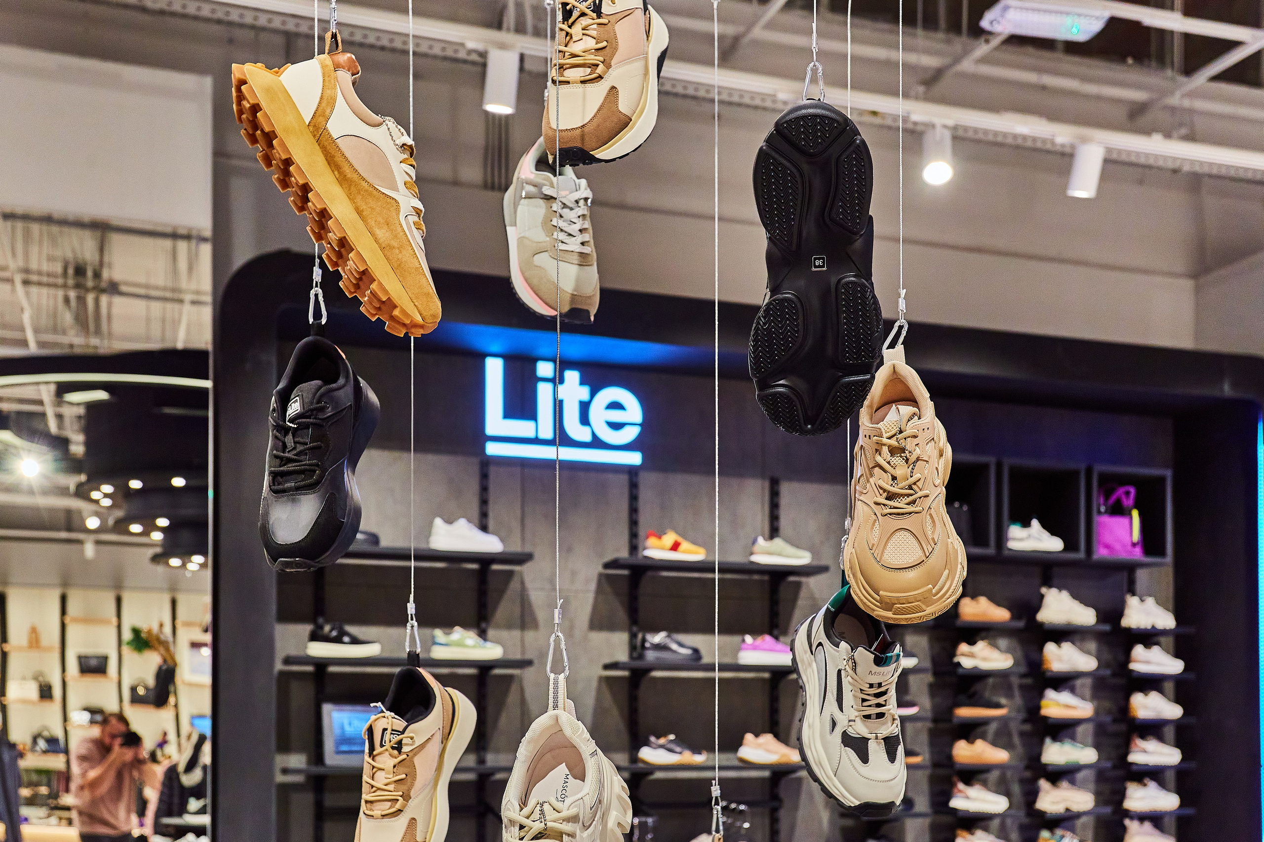 Съемка торгового магазина. Фотограф Руслан Потапов в Краснодаре