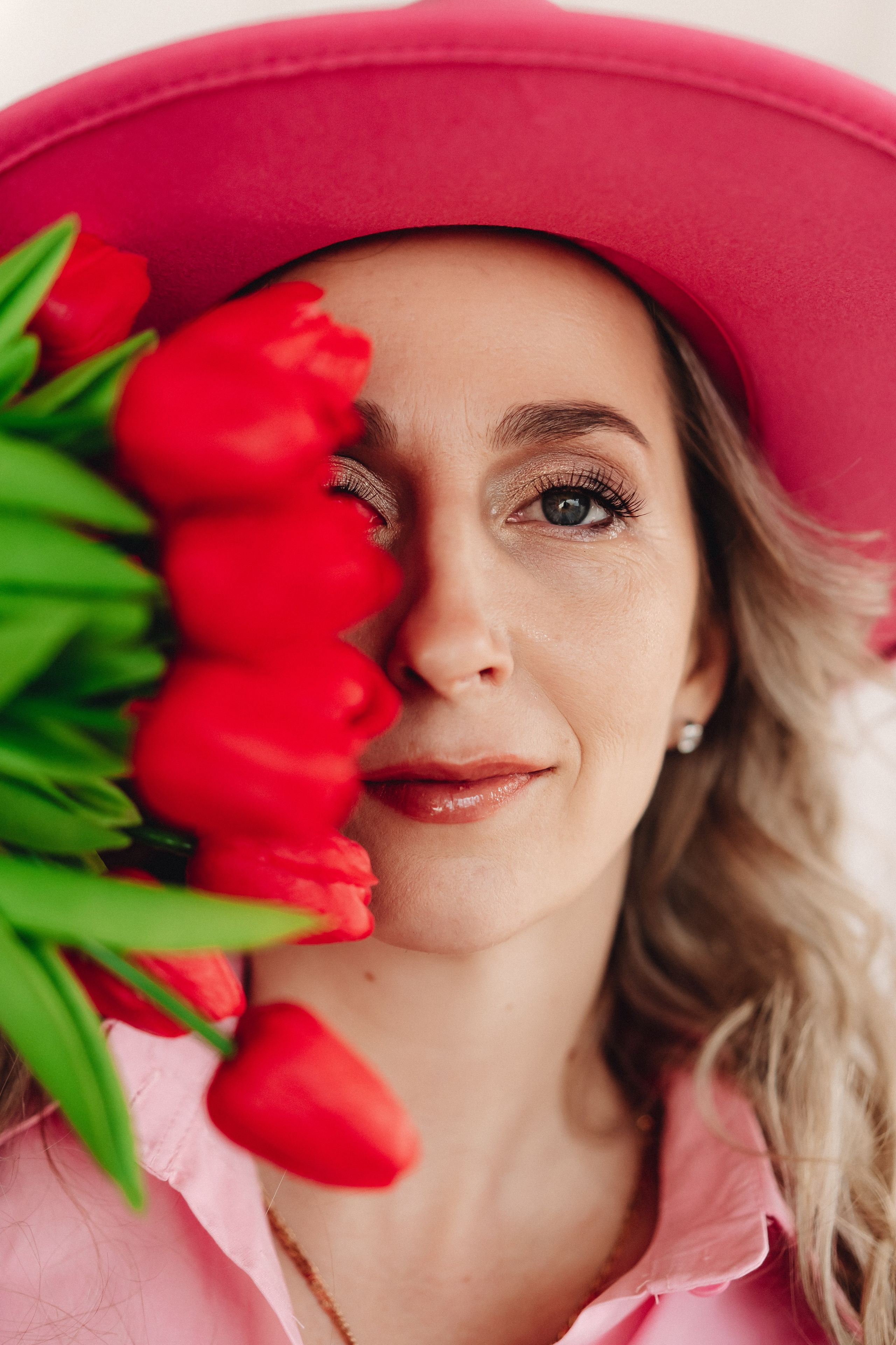 В студии. Семейный и контент фотограф в Красноярске Власова Екатерина