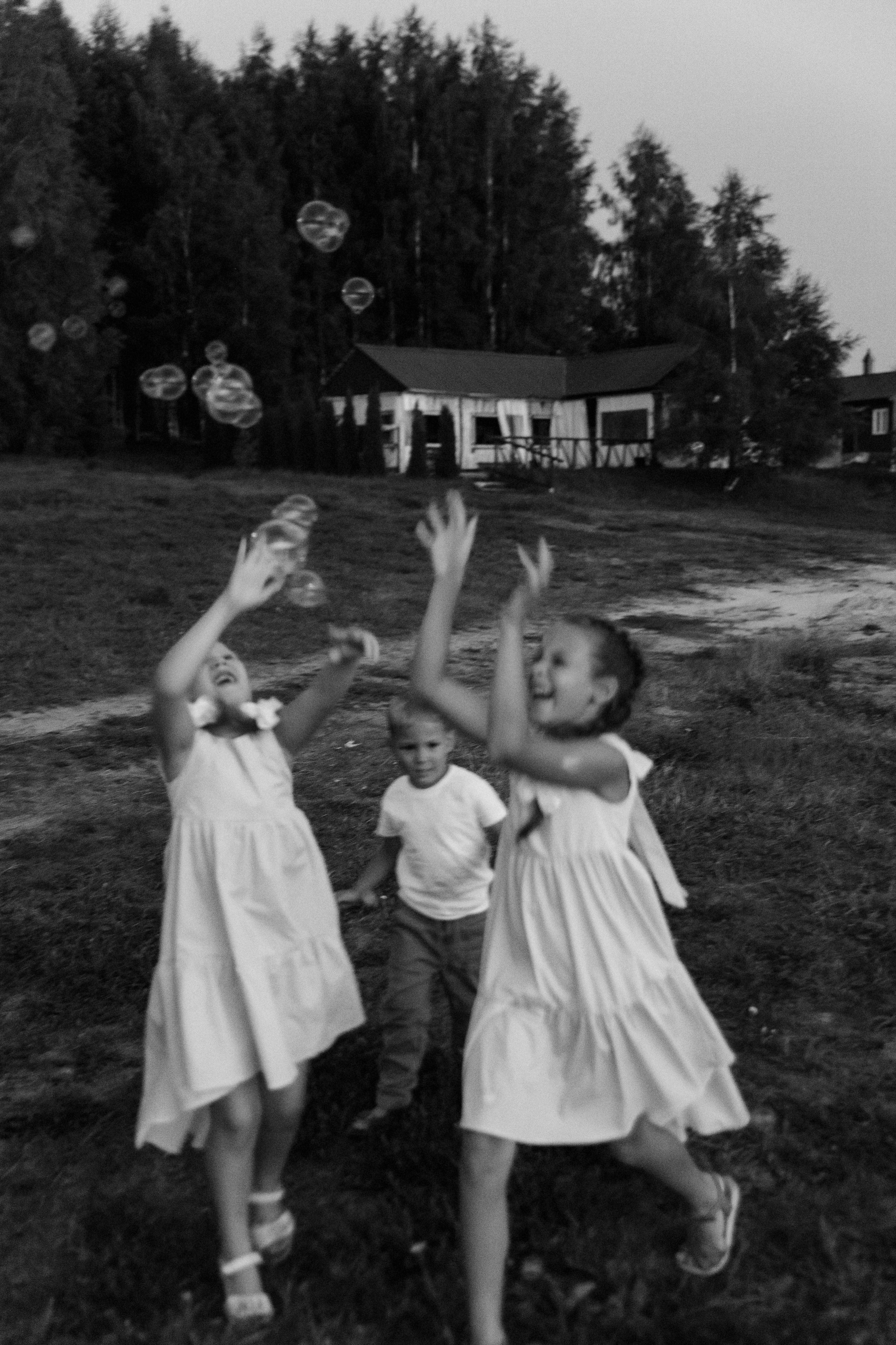 Олег, Вика, Варя, Маша и Тима. Семейный фотограф • Домашние съемки в Нижнем Новгороде